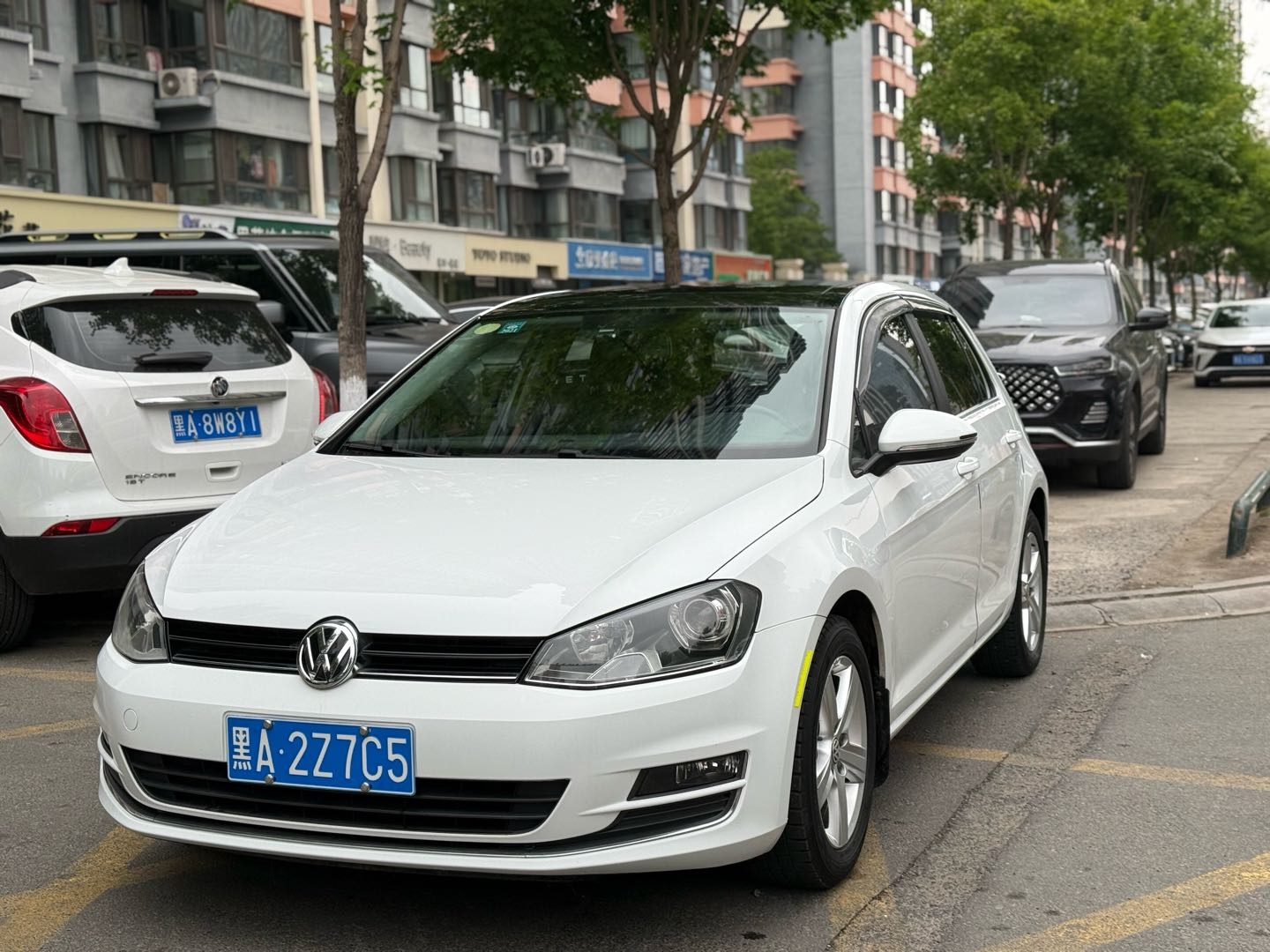 Volkswagen Golf 2015 car image #2