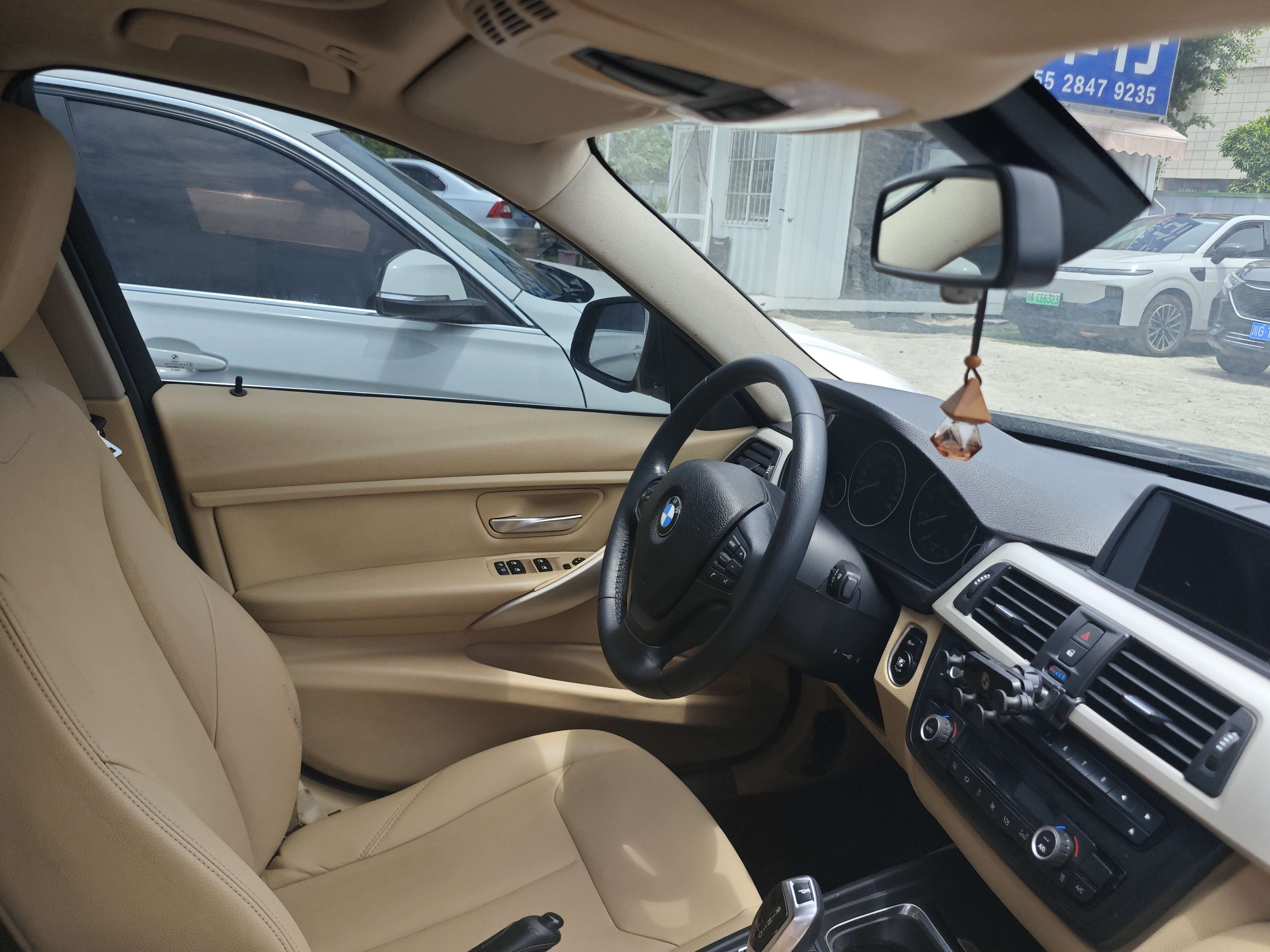 BMW 3 Series 2014 #6 BMW 3 Series 2014 car image #6