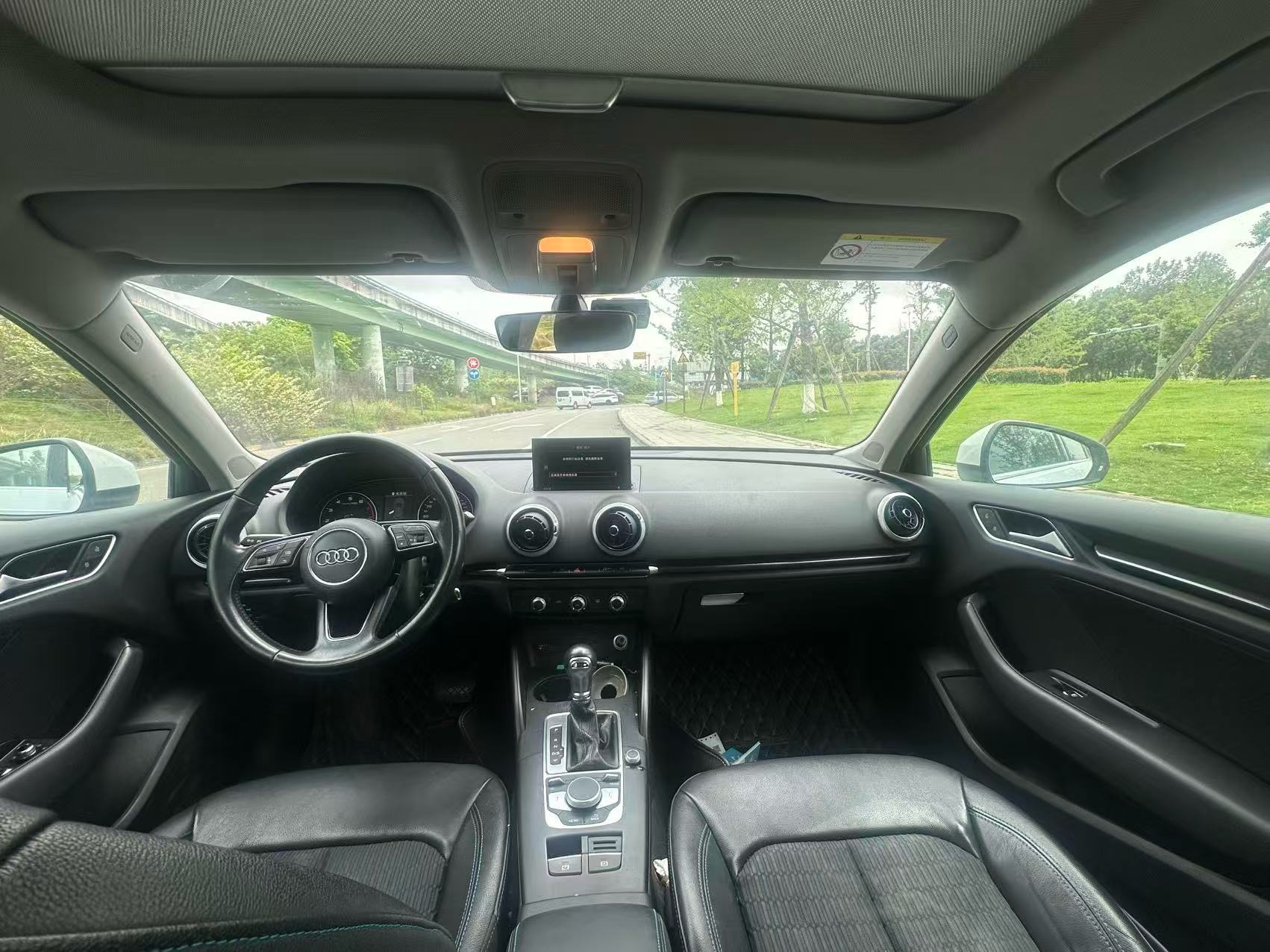 Audi A3 2017 car image #8
