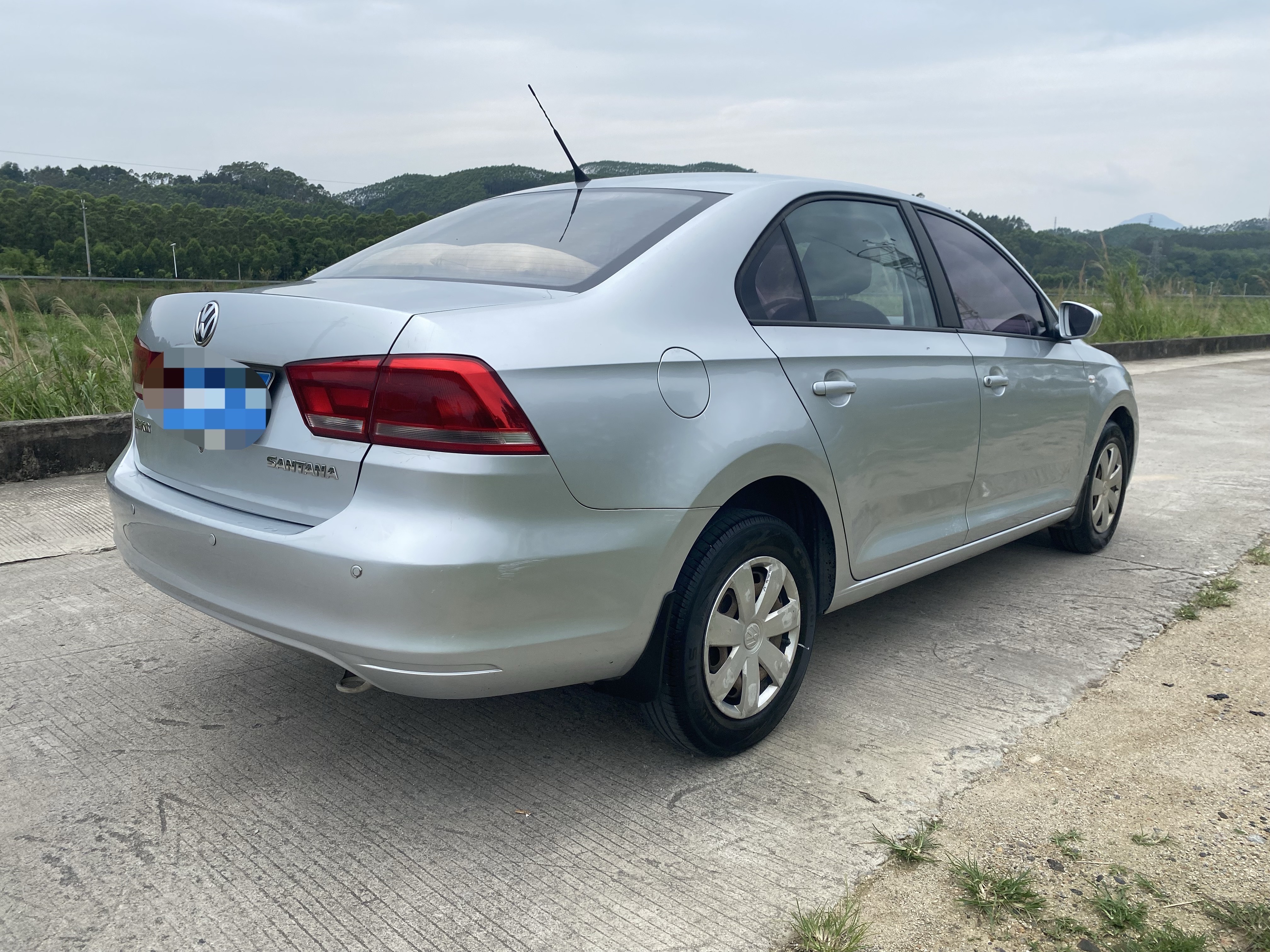 Volkswagen Santana 2015 car image #7