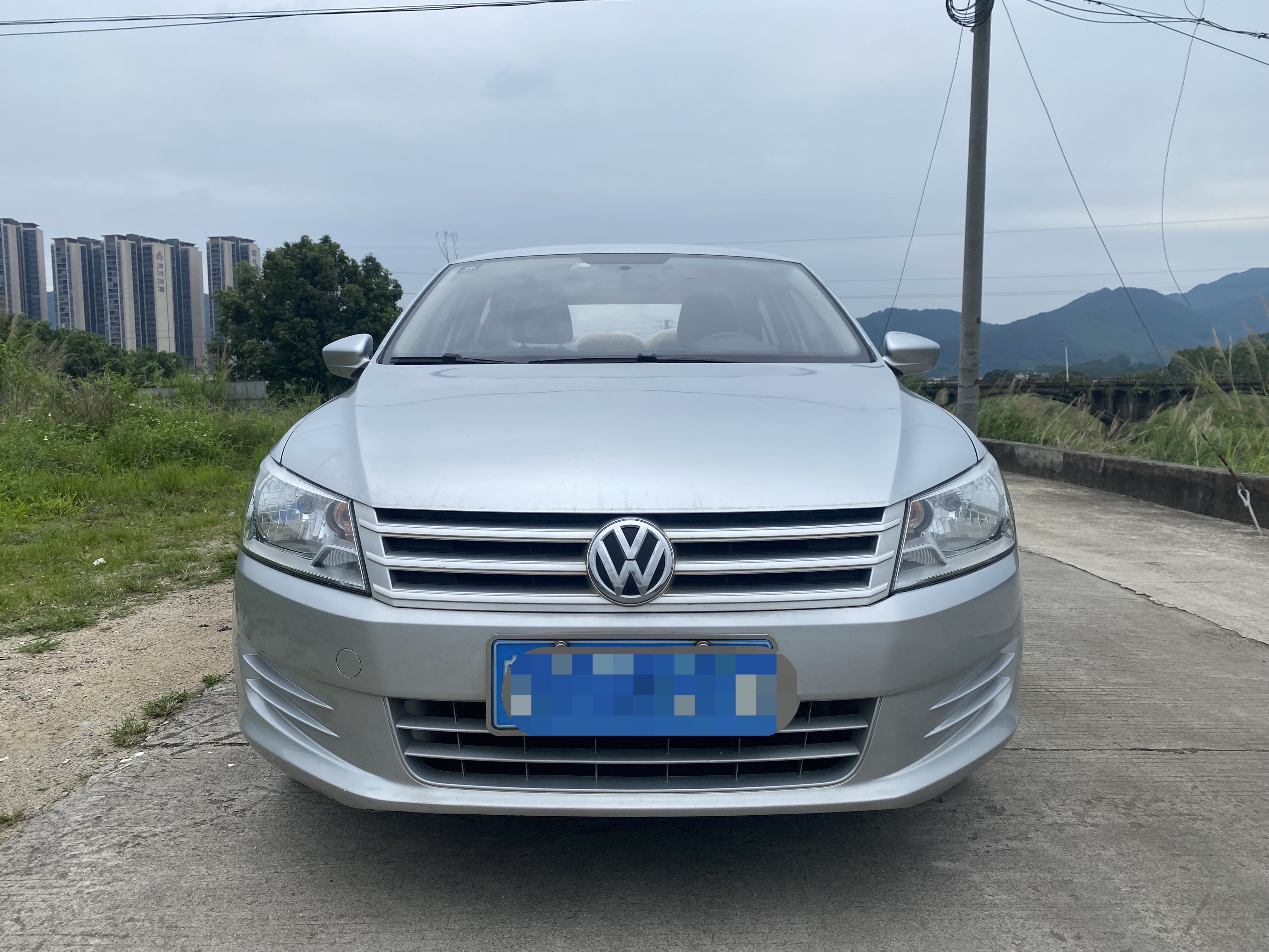 Volkswagen Santana 2015 car image #4