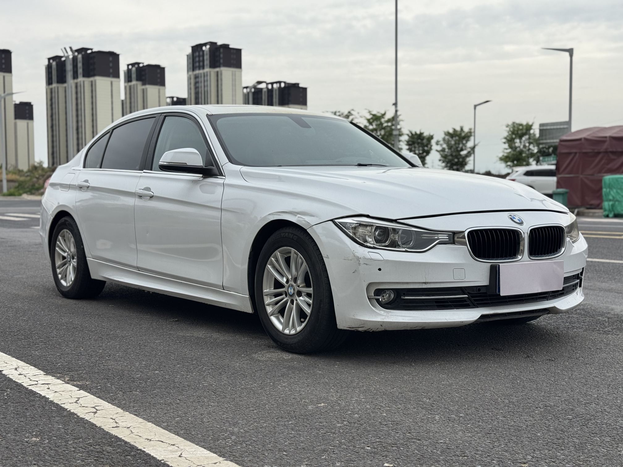 BMW 3 Series 2013 car image #3