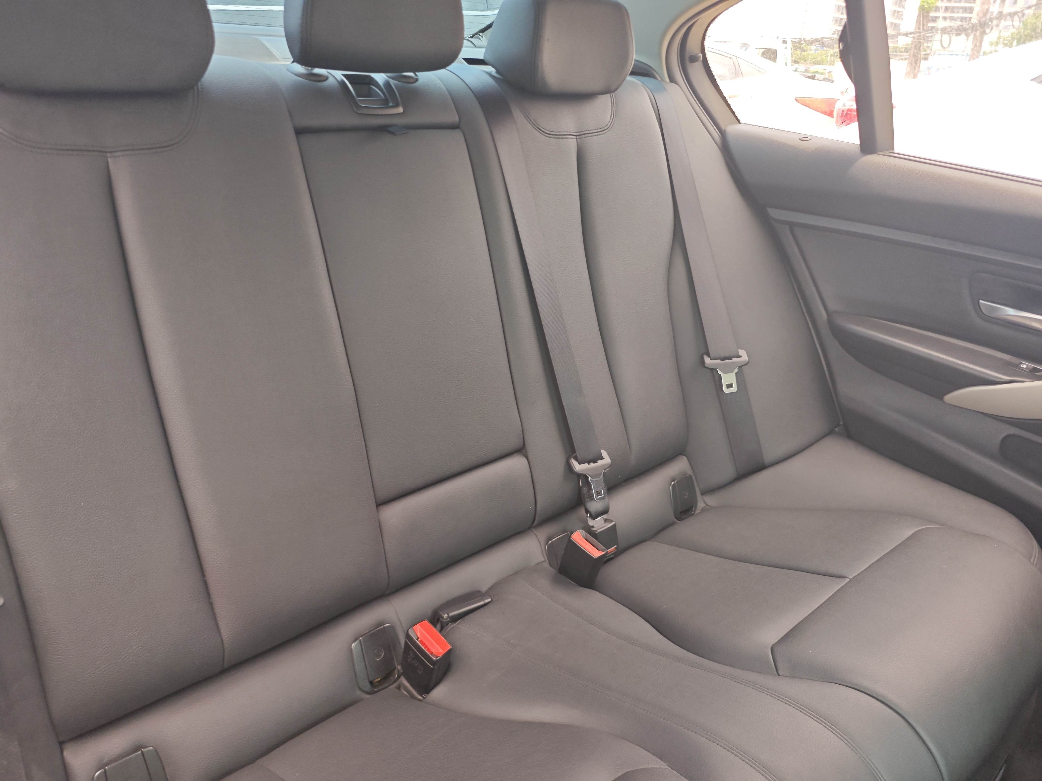 BMW 3 Series 2015 #7 BMW 3 Series 2015 car image #7