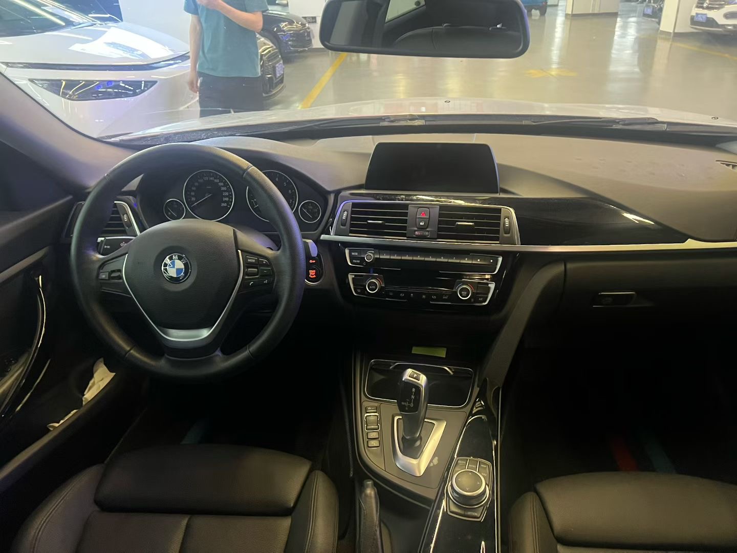 BMW 3 Series GT 2019 car image #6