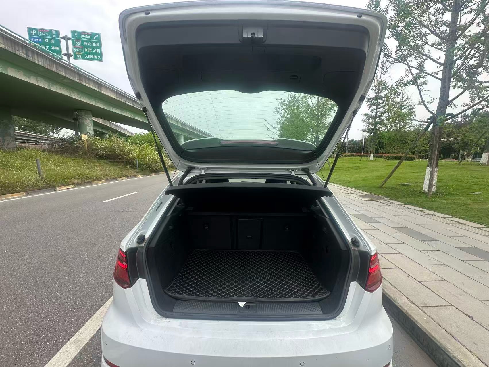 Audi A3 2017 car image #7