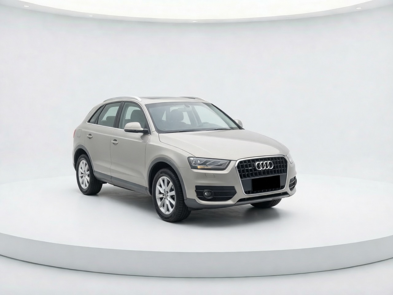 Audi Q3 2013 car image #9