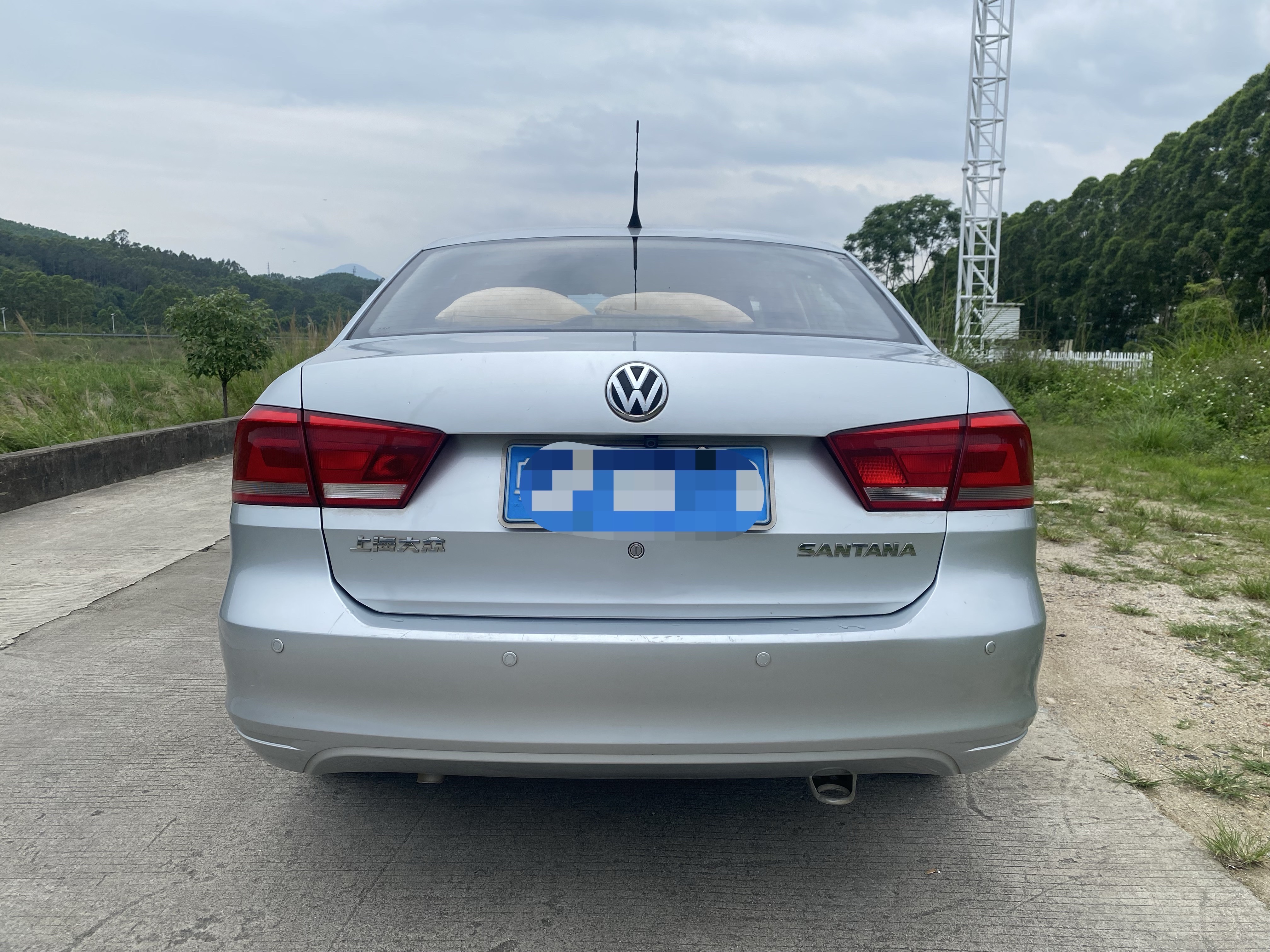 Volkswagen Santana 2015 car image #6
