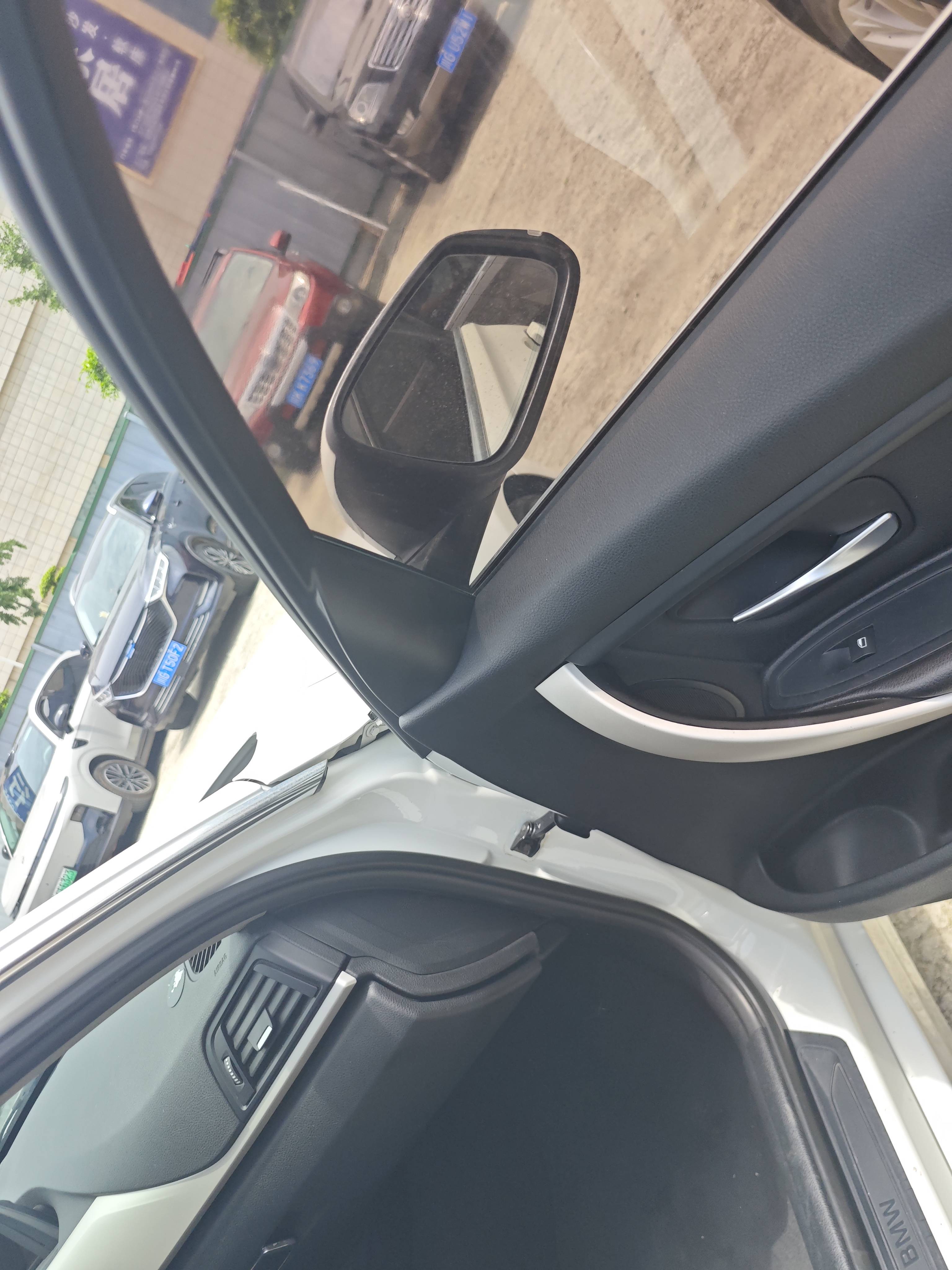 BMW 3 Series 2015 #4 BMW 3 Series 2015 car image #4