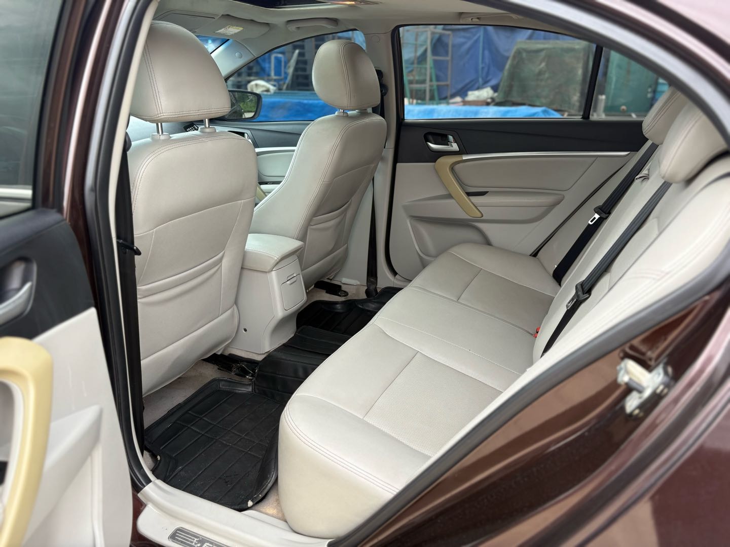 GEELY Emgrand 2015 car image #5