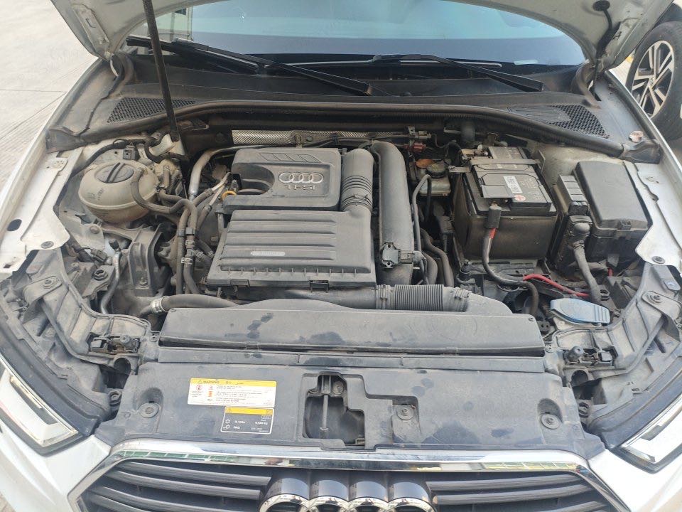 Audi A3 2018 immagine di auto #8