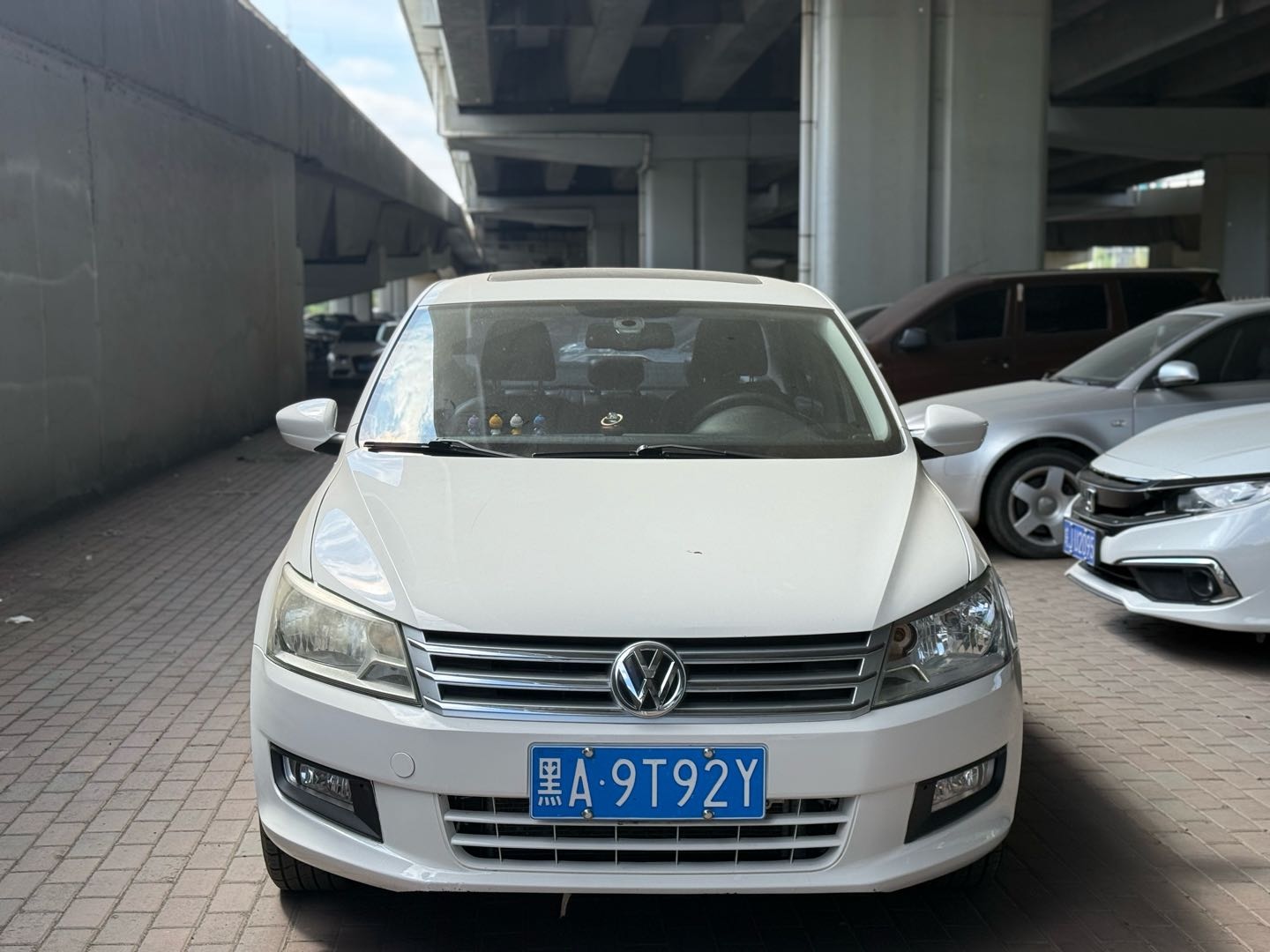 Volkswagen Santana 2014 car image #4