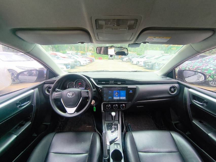 Toyota Corolla 2018 #7 Toyota Corolla 2018 car image #7
