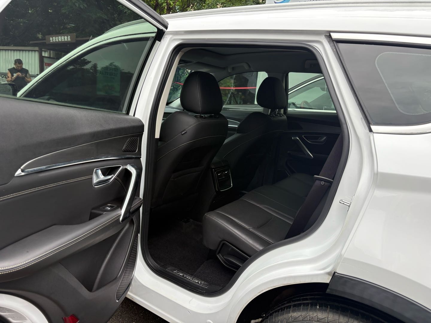 Jetour X70 PLUS 2021 car image #6