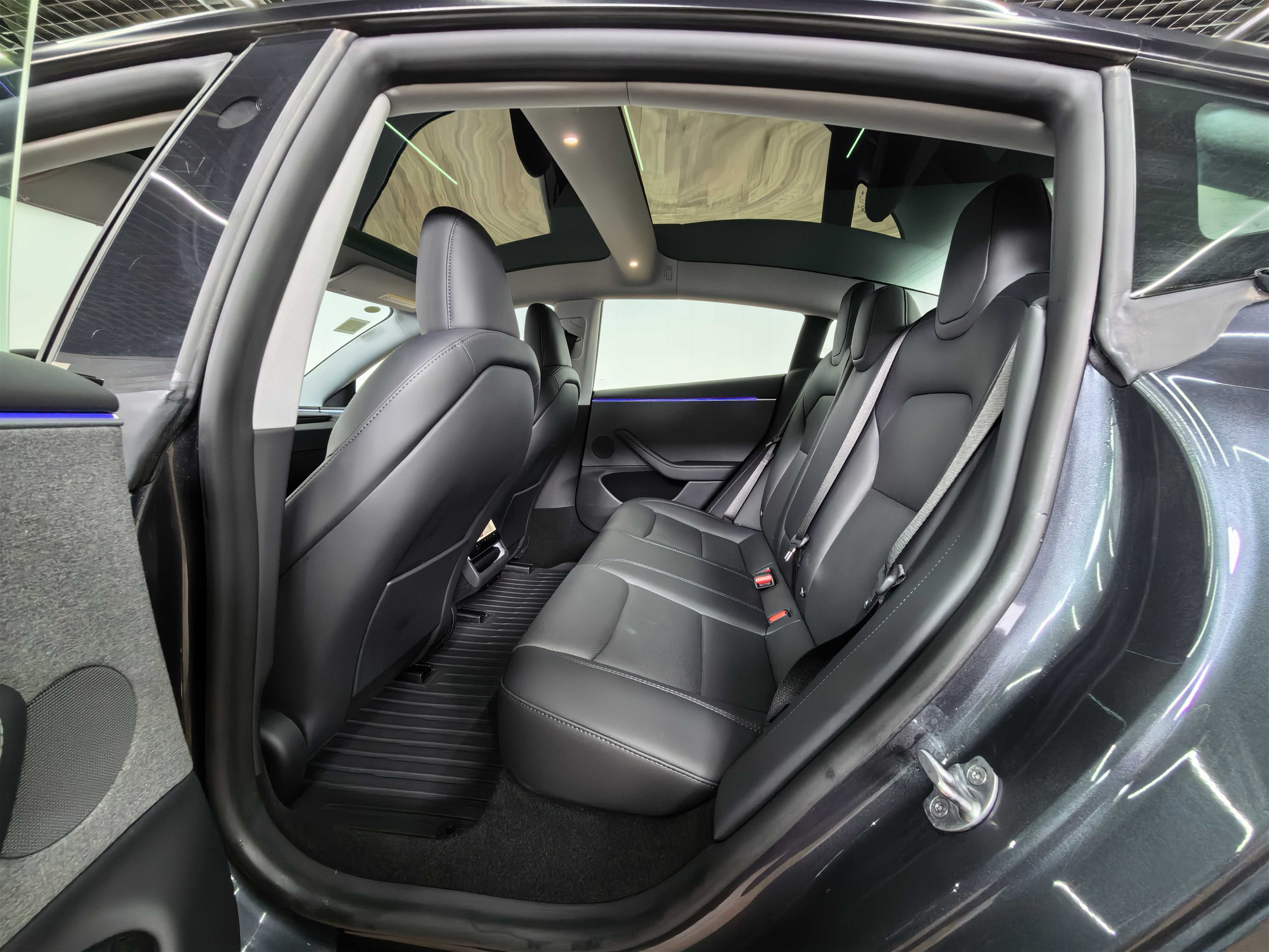 2024 car image #9
