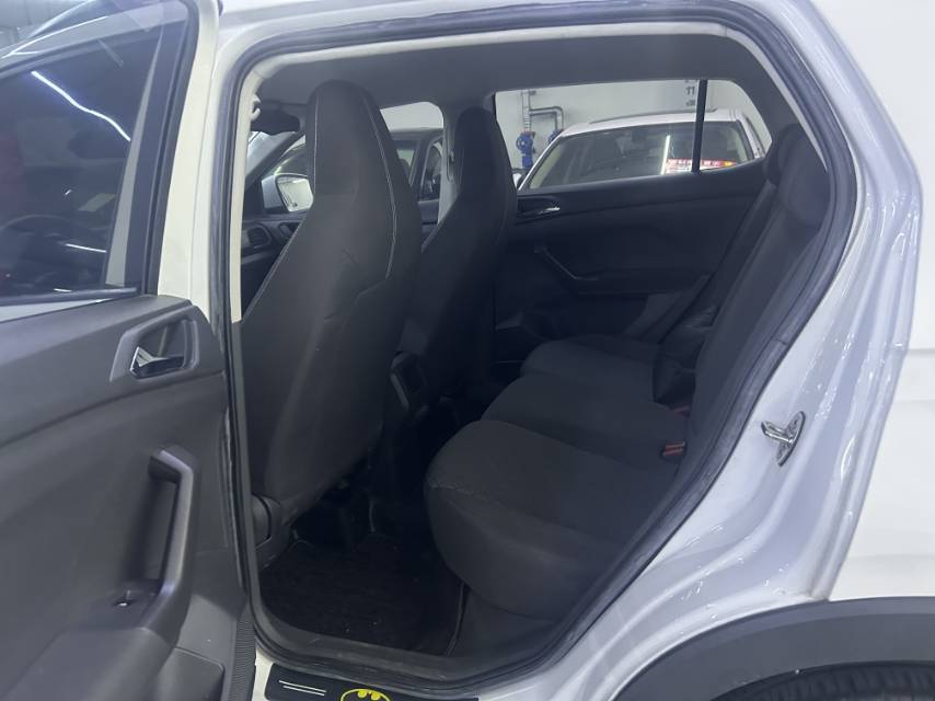 Volkswagen T-Cross 2019 car image #8