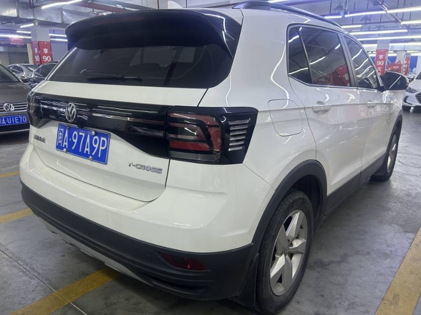Volkswagen T-Cross 2019 car image #7