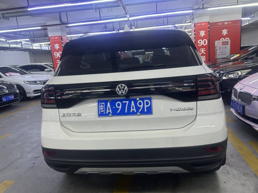 Volkswagen T-Cross 2019 car image #11