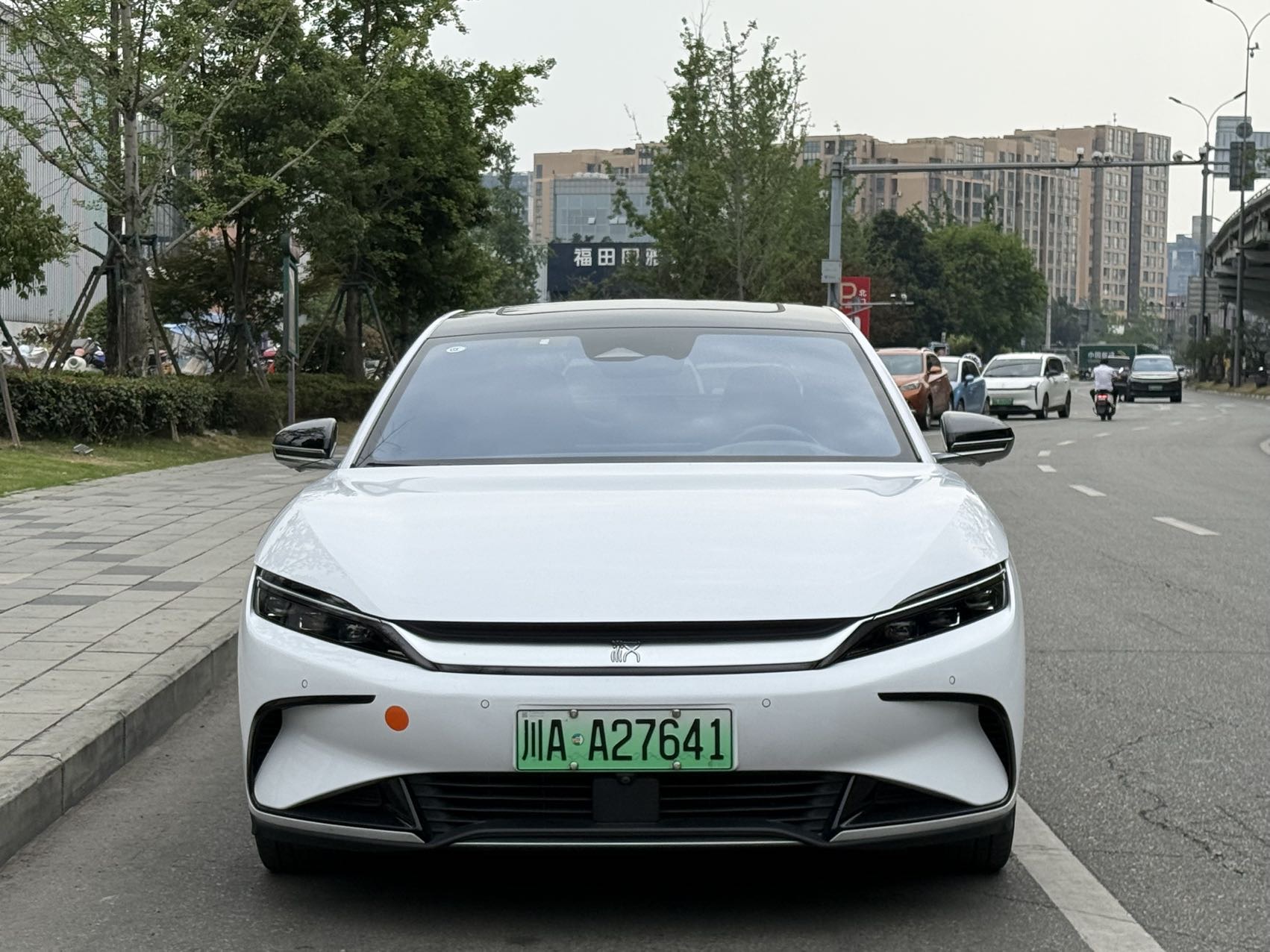 BYD Han 2022 #4 BYD Han 2022 car image #4