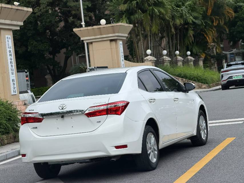 Toyota Corolla 2016 car image #10