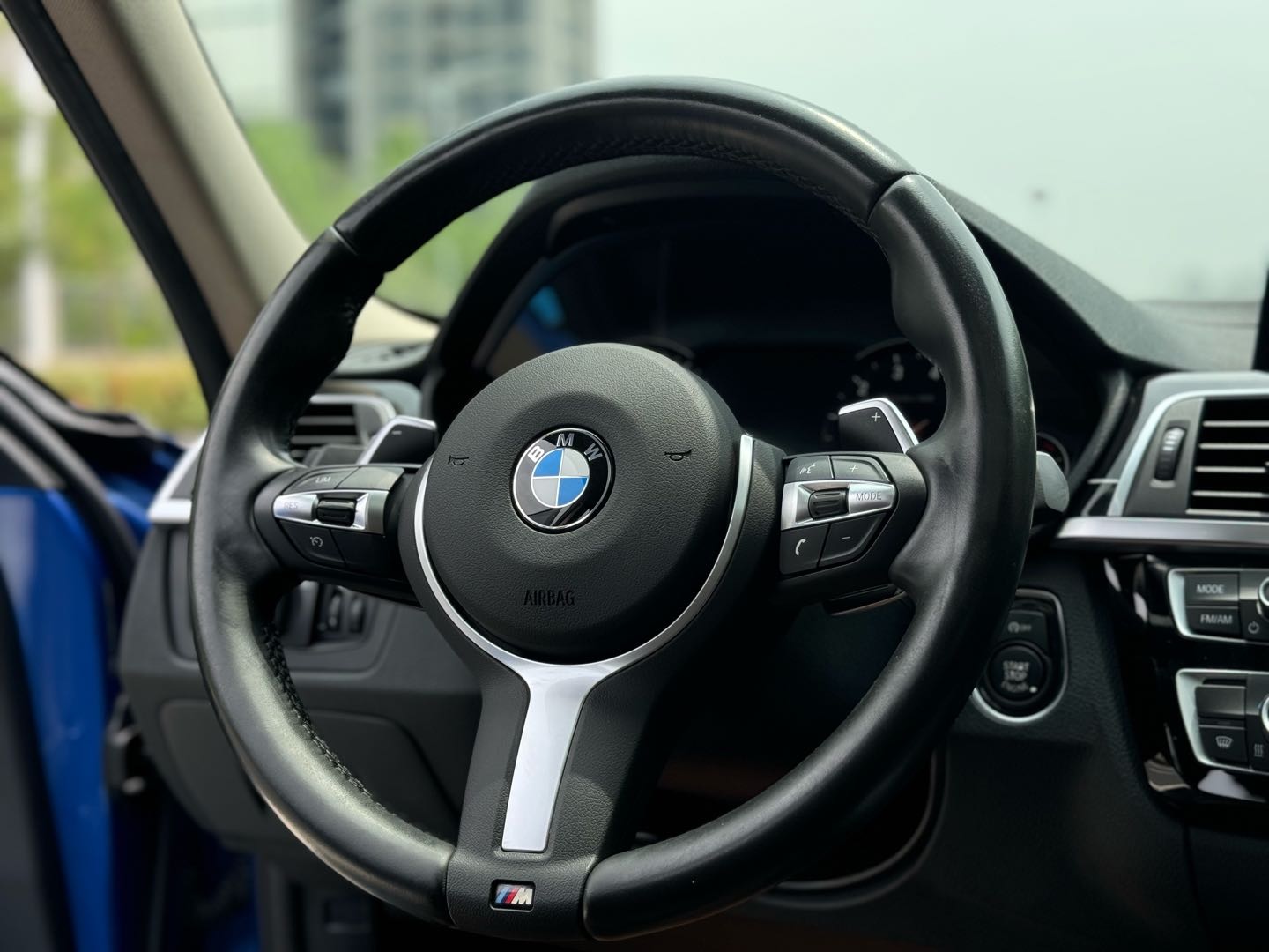 BMW 3 Series 2019 #12 BMW 3 Series 2019 car image #12