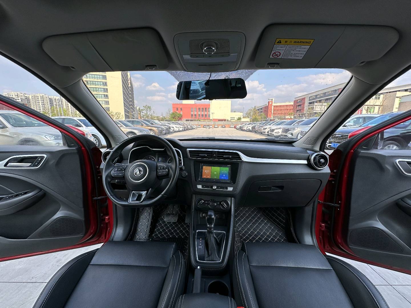 MG ZS 2017 #8 MG ZS 2017 car image #8