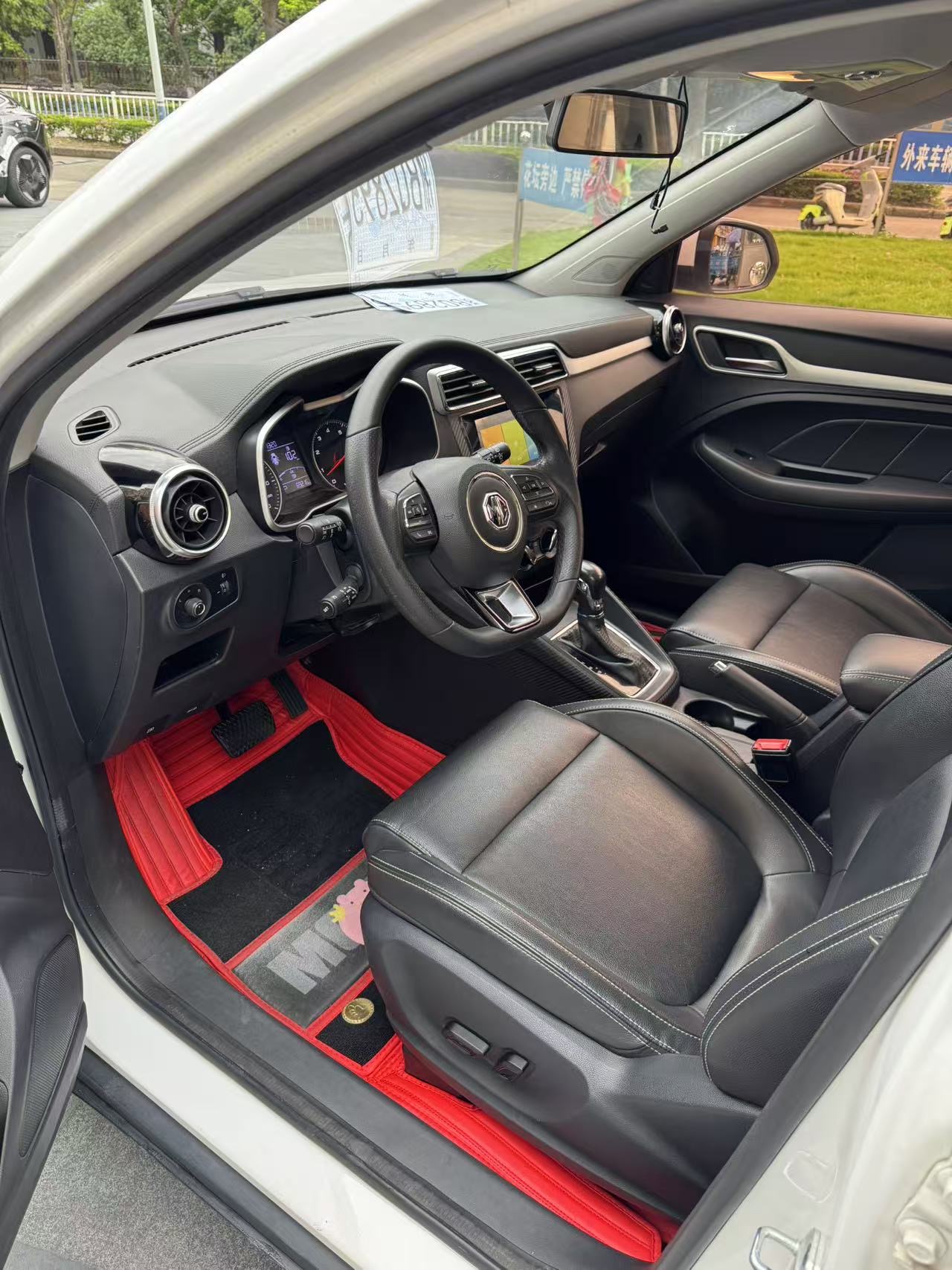 MG ZS 2018 #9 MG ZS 2018 car image #9
