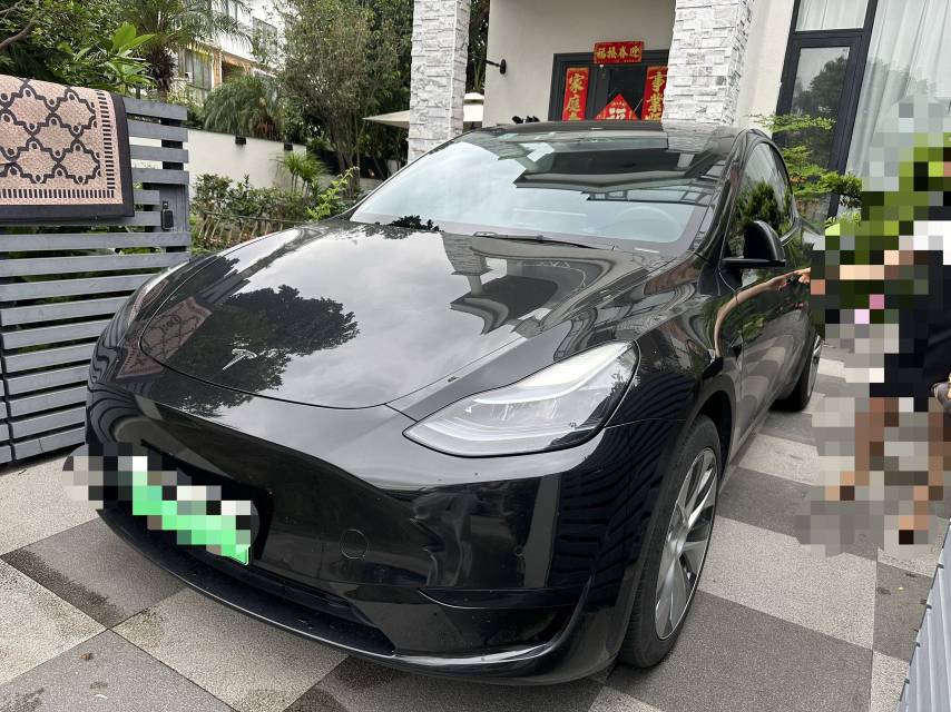 Tesla Model Y 2022 #2 Tesla Model Y 2022 car image #2