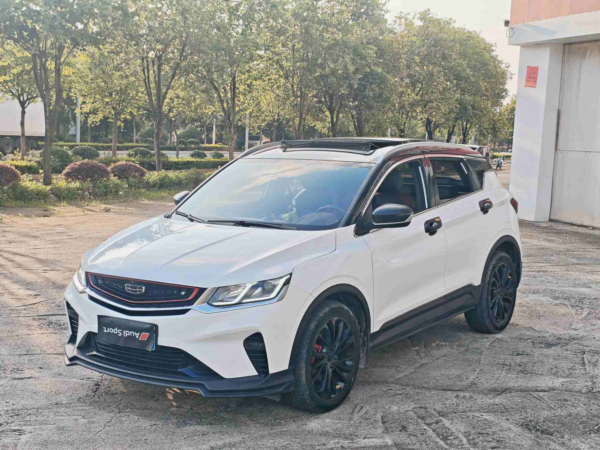 GEELY Coolray 2020 car image #46