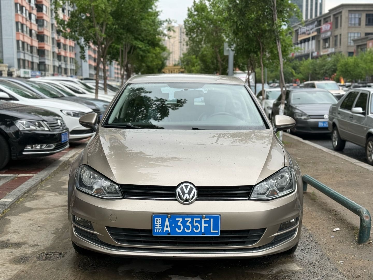Volkswagen Golf 2014 car image #4