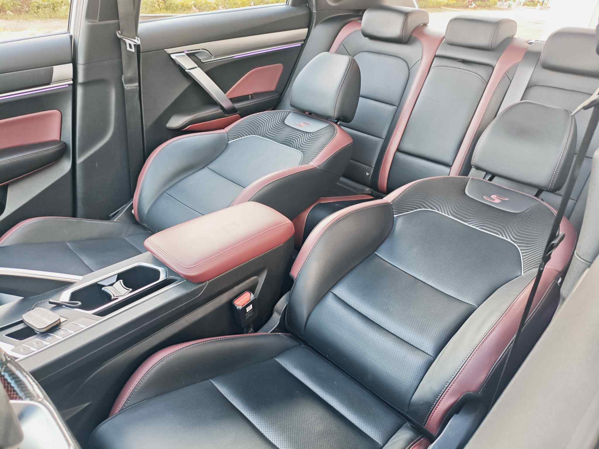 GEELY Coolray 2020 car image #27
