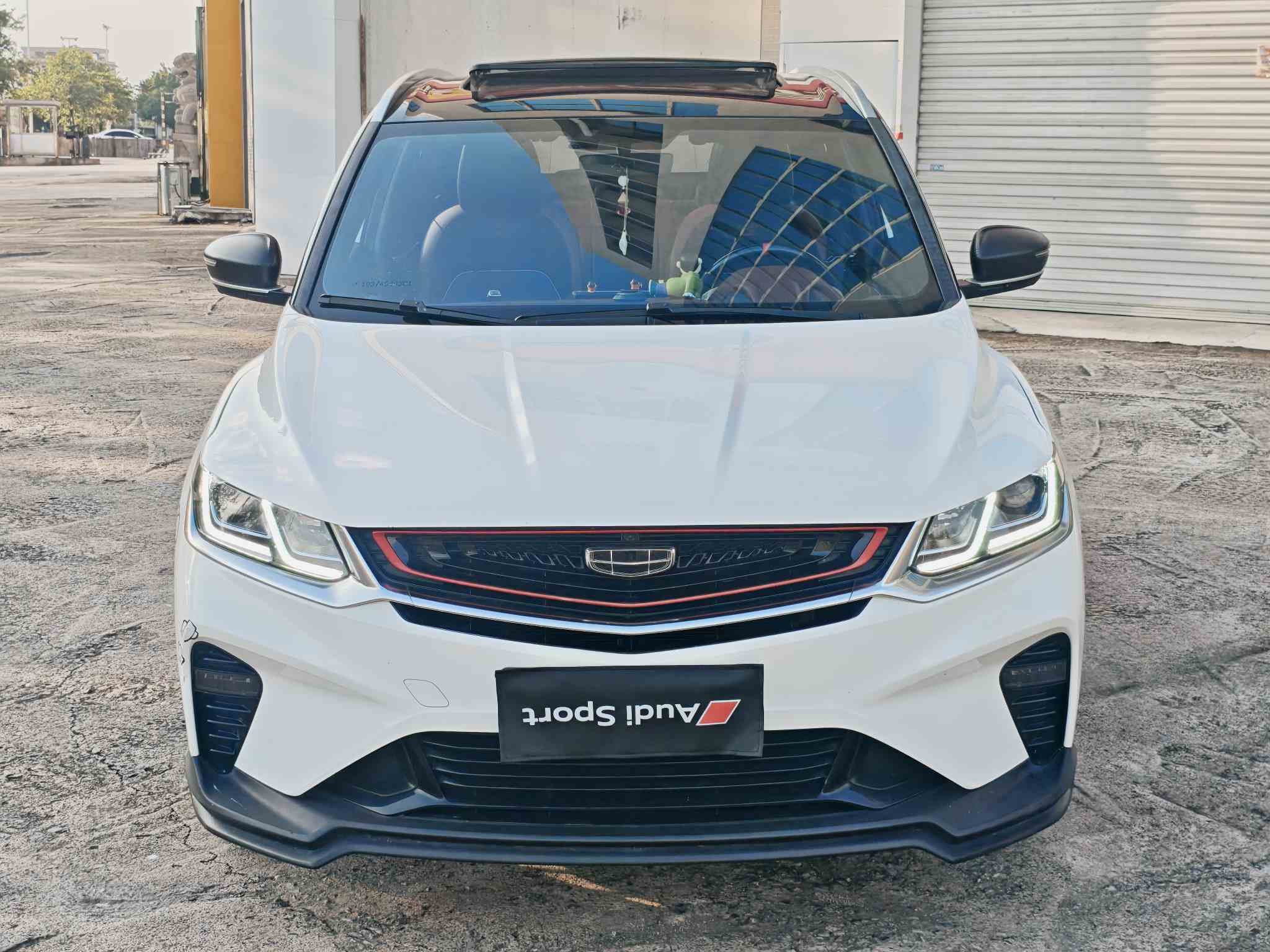 GEELY Coolray 2020 car image #47
