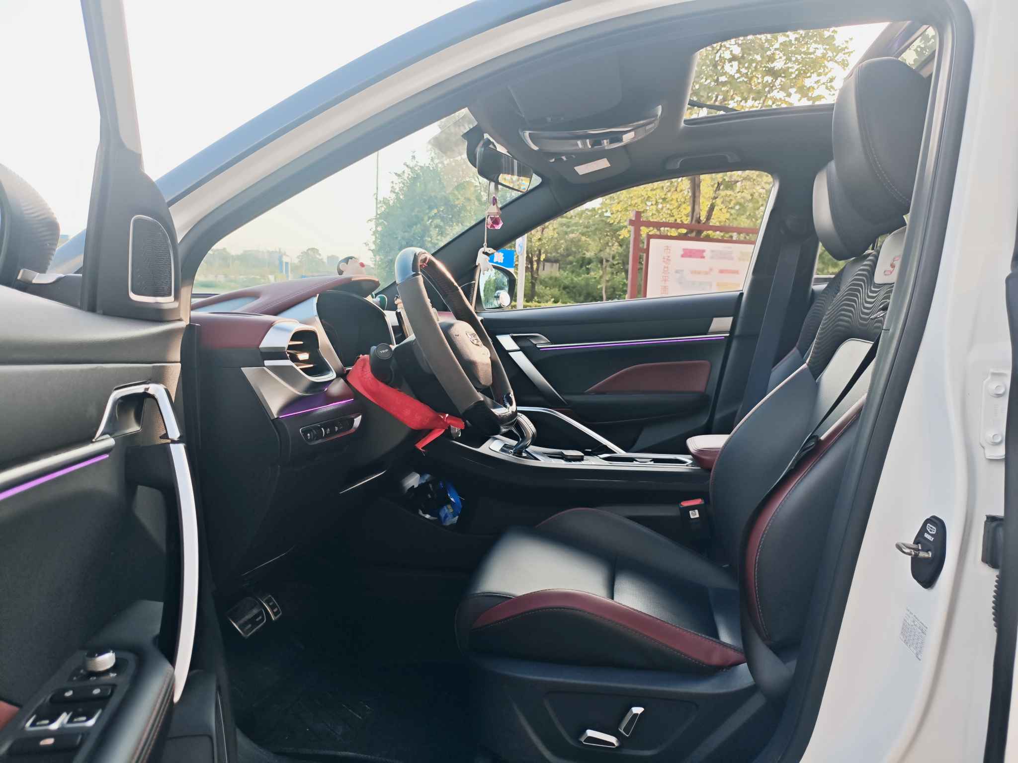 GEELY Coolray 2020 car image #41