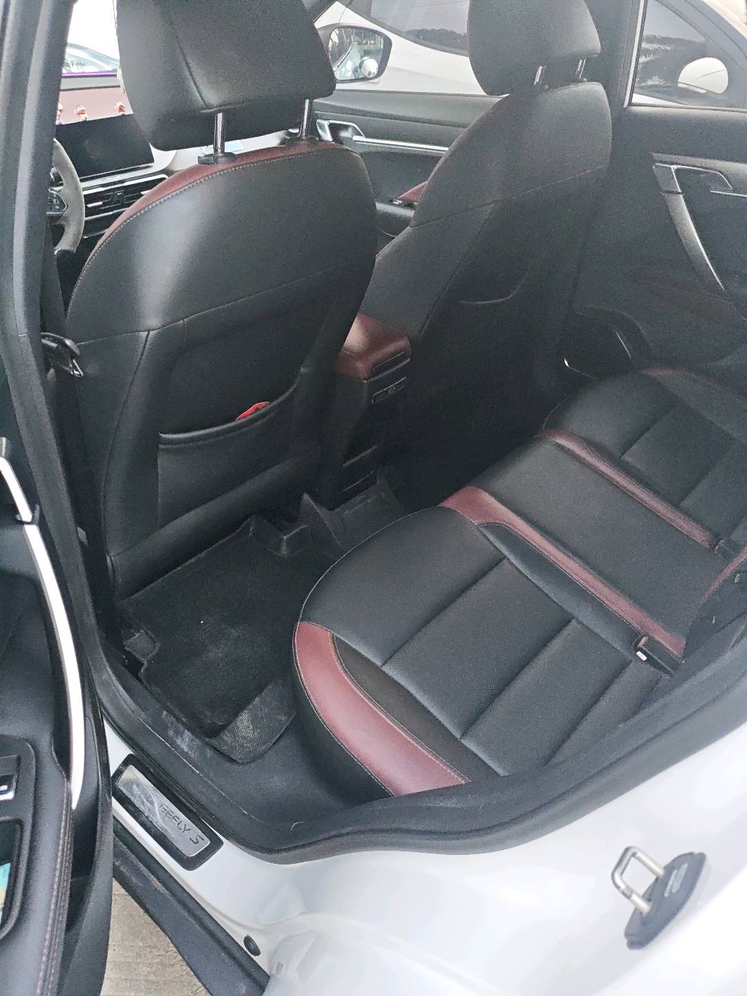 GEELY Coolray 2020 car image #7