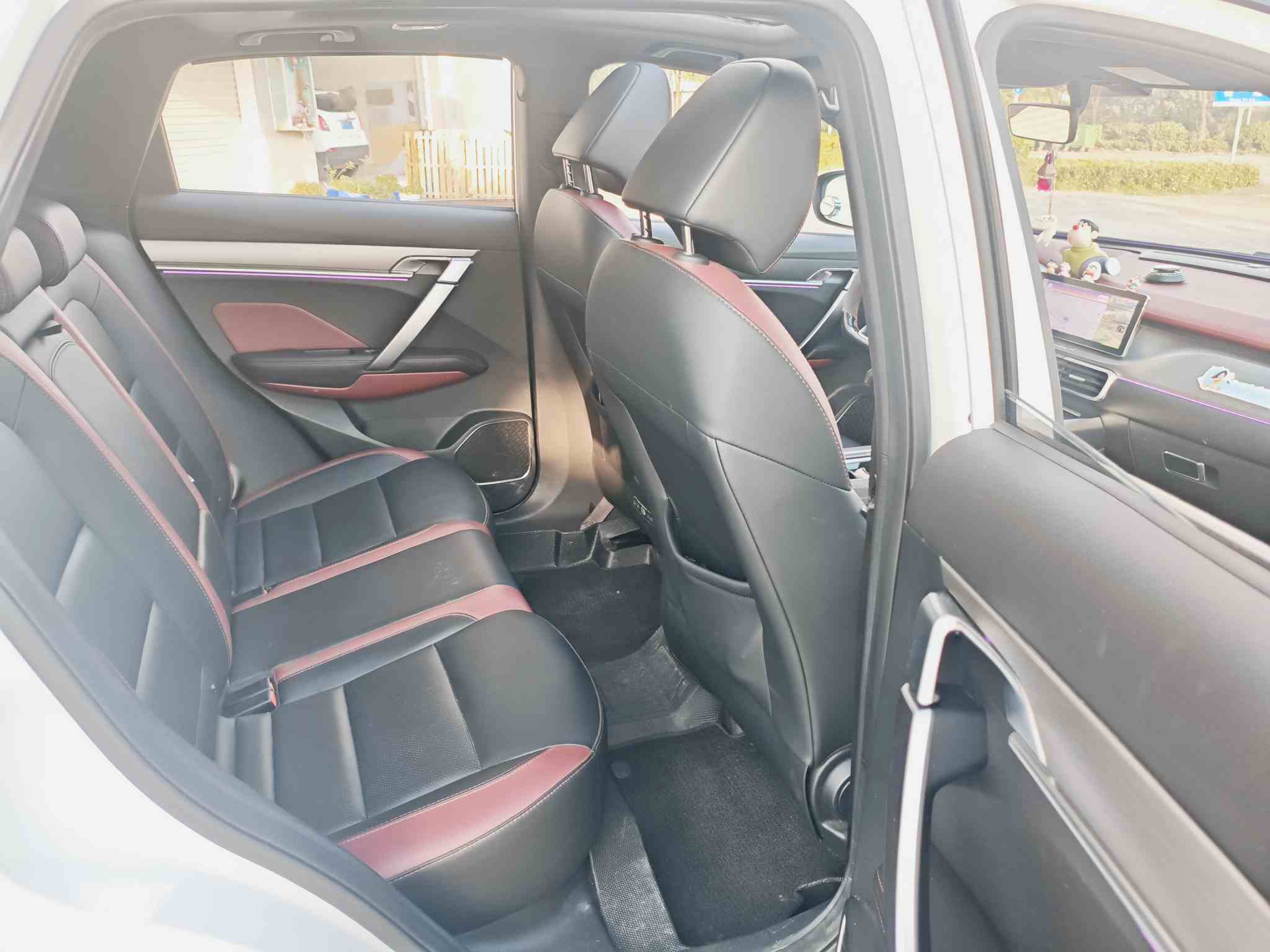 GEELY Coolray 2020 car image #37