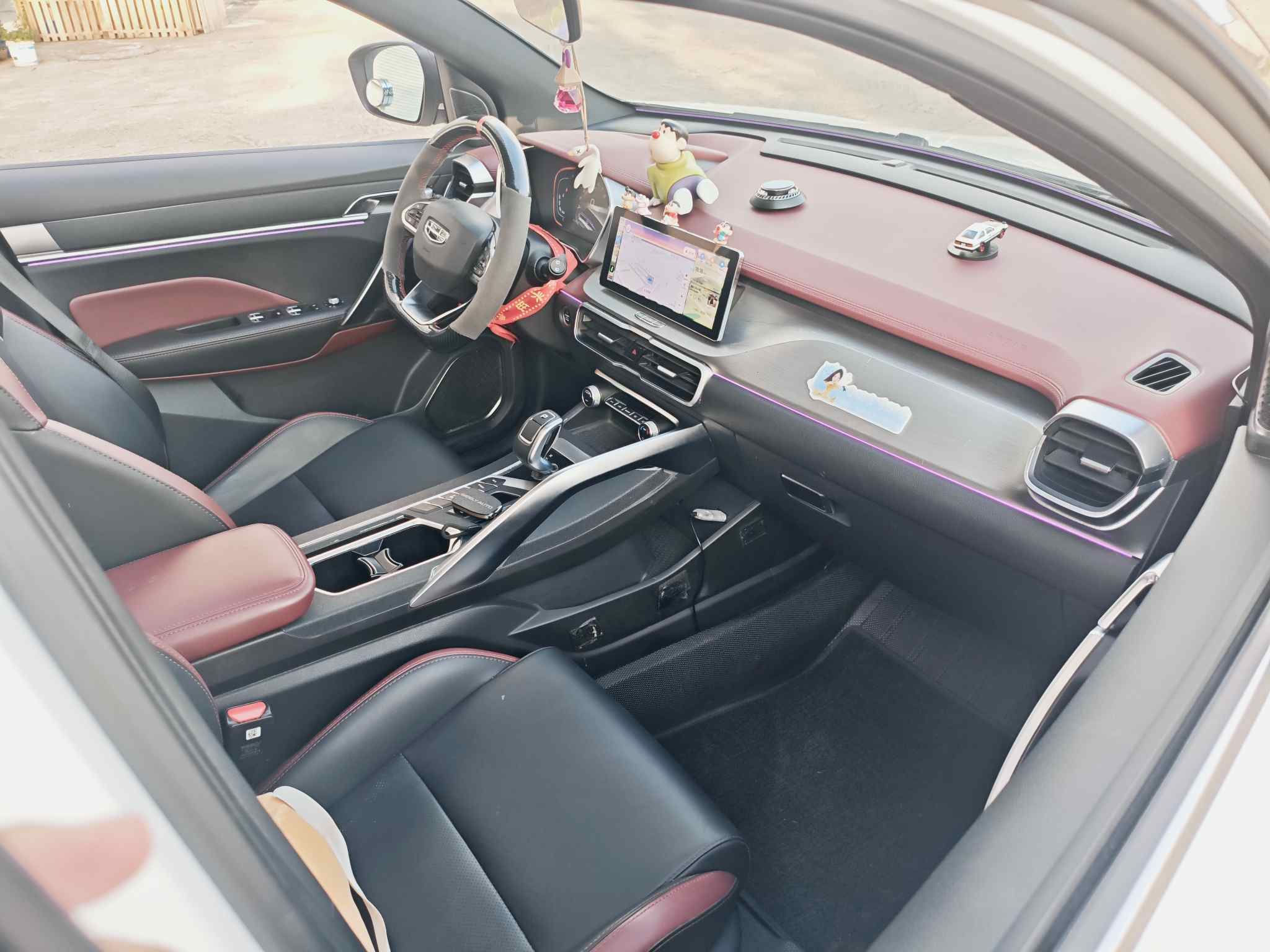 GEELY Coolray 2020 car image #24
