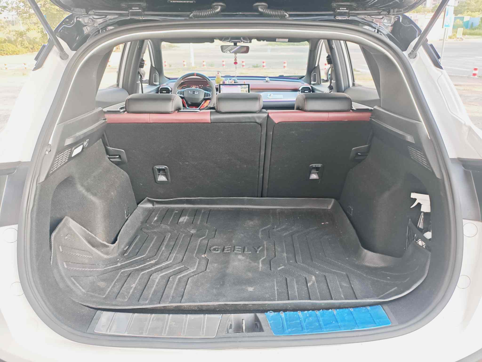 GEELY Coolray 2020 car image #33