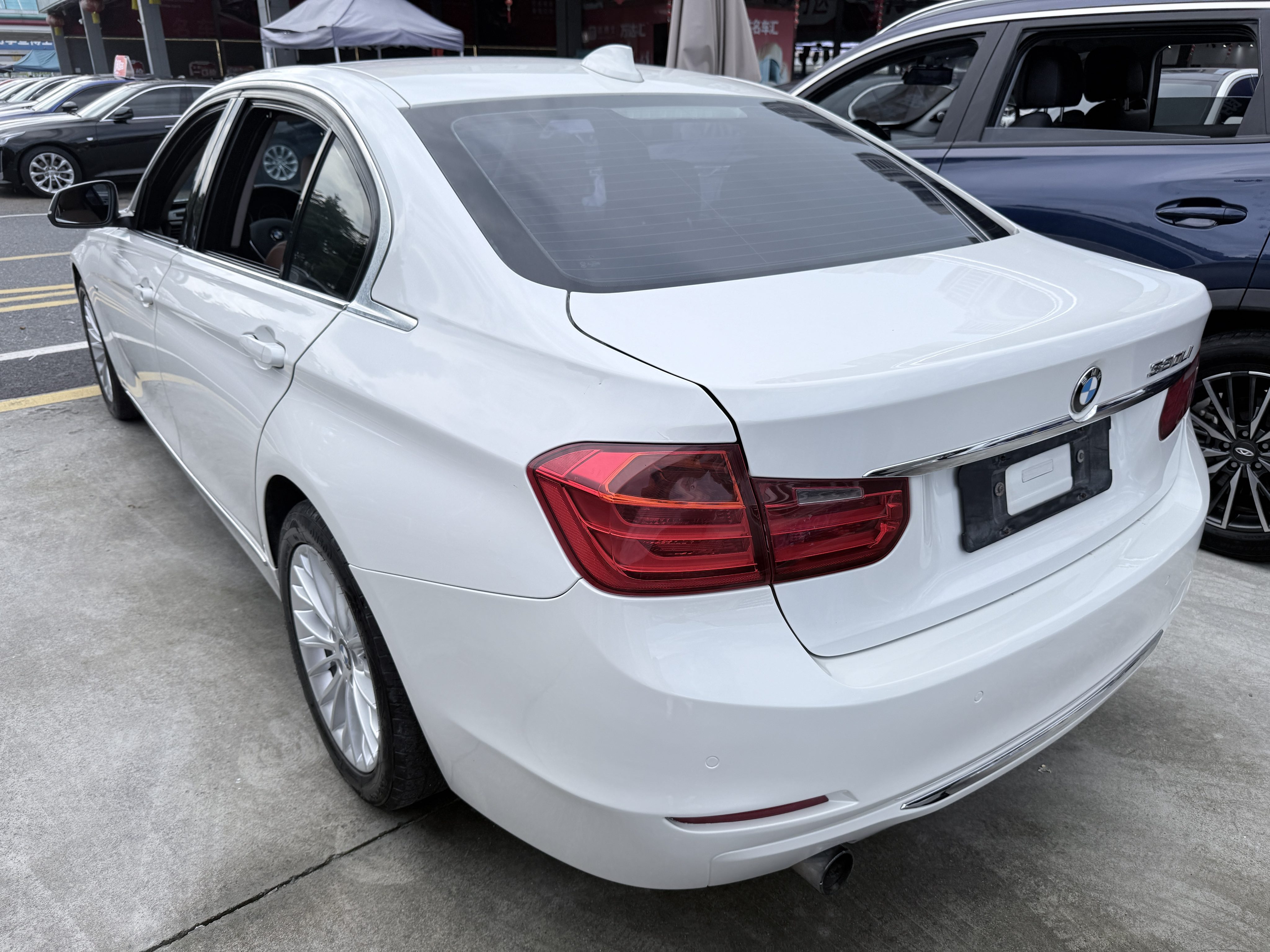 BMW 3 Series 2013 #8 BMW 3 Series 2013 car image #8
