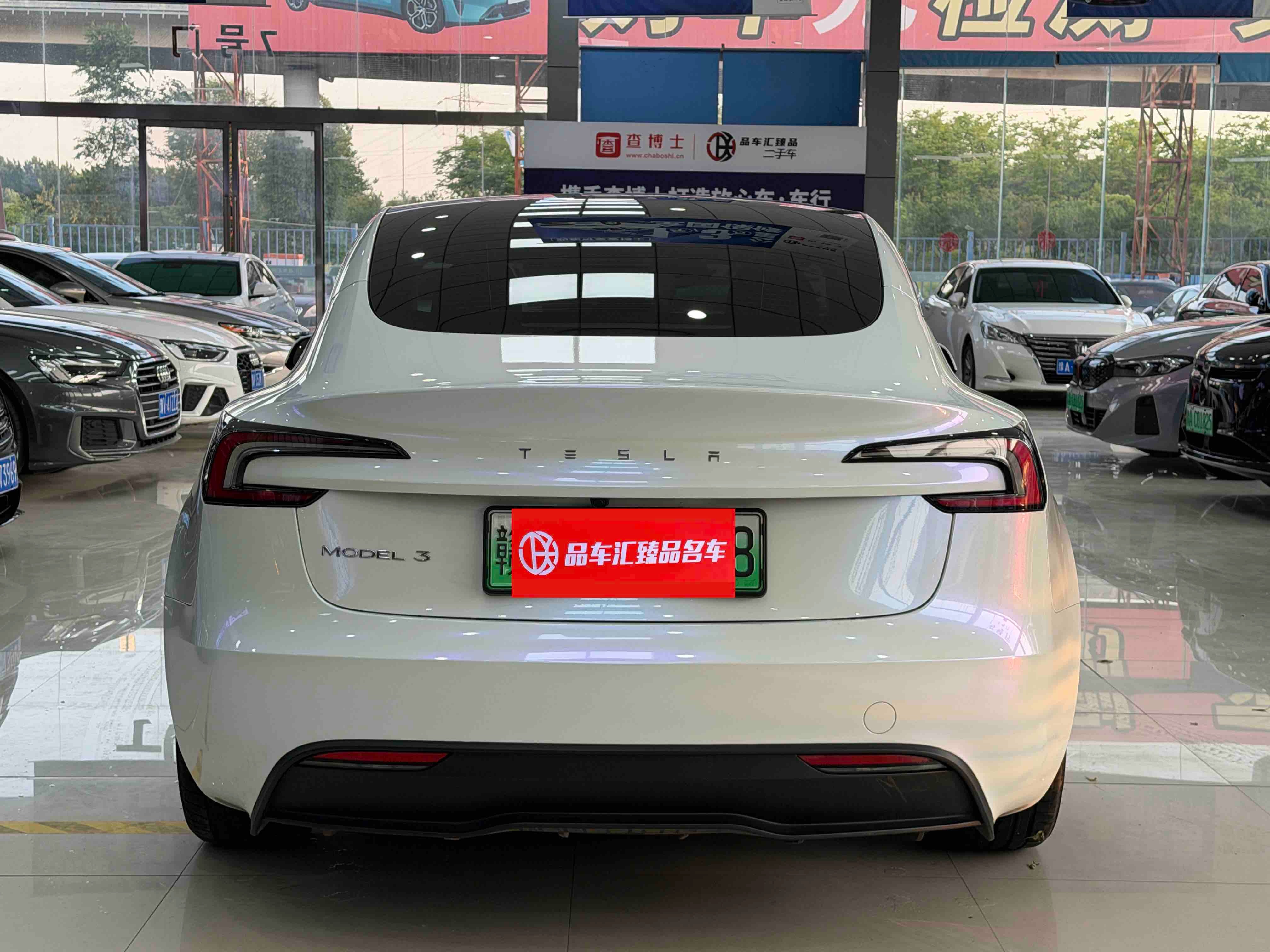 Tesla Model 3 2025 immagine di auto #11