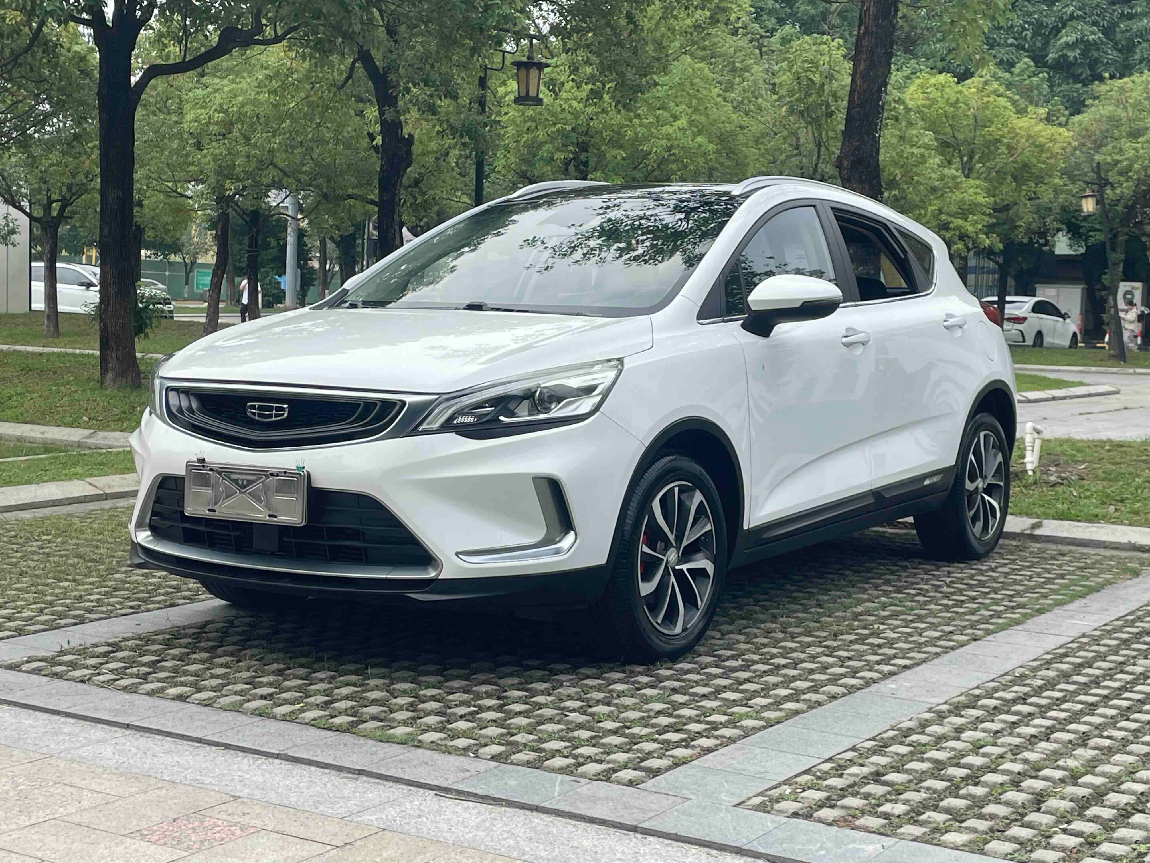 GEELY Emgrand GS 2020 #2 GEELY Emgrand GS 2020 car image #2