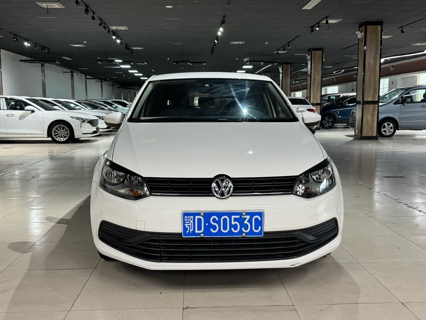 Volkswagen Polo 2017 #4 Volkswagen Polo 2017 car image #4