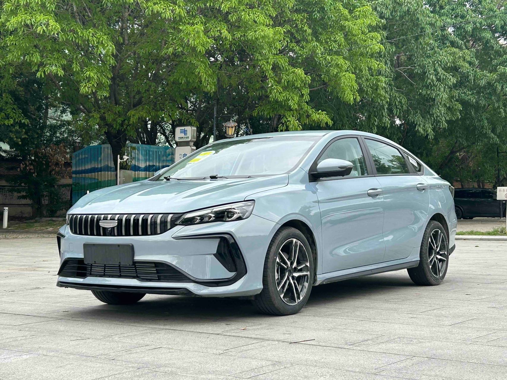 GEELY Binray 2026 #2 GEELY Binray 2026 car image #2