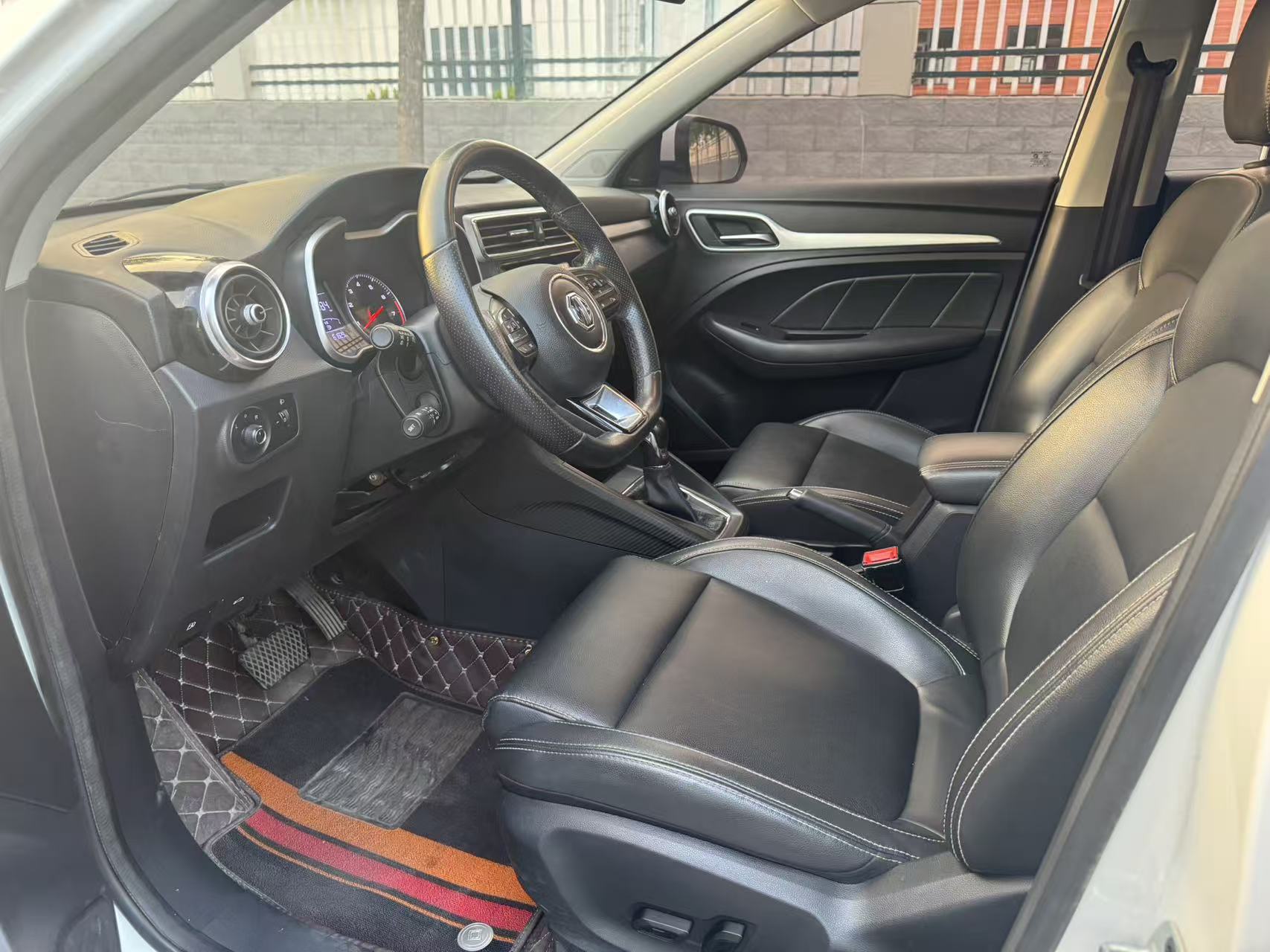MG ZS 2018 #6 MG ZS 2018 car image #6
