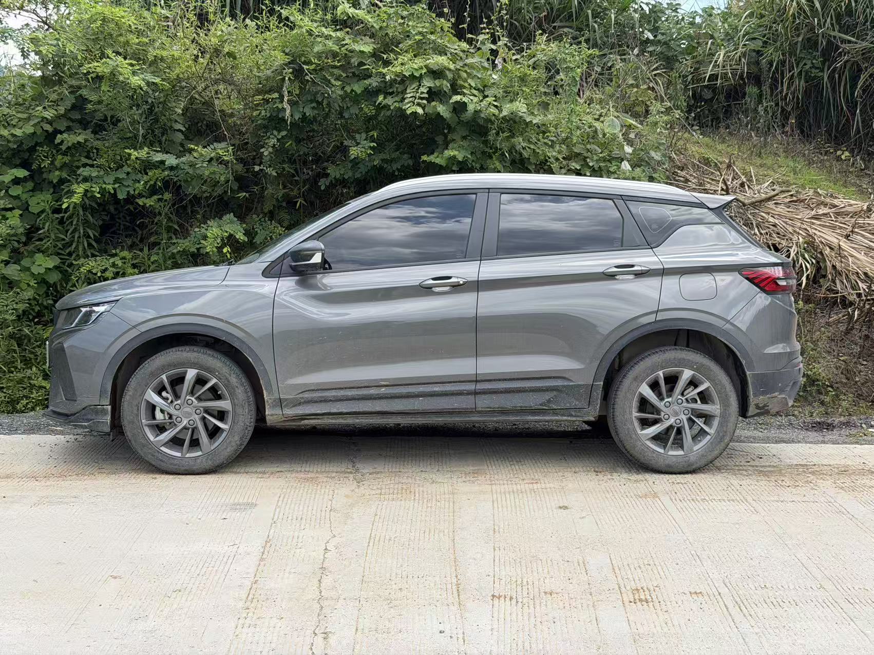GEELY Coolray 2024 car image #4