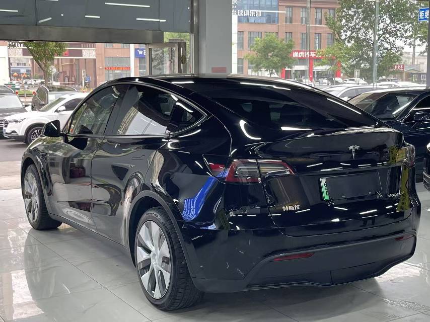 Tesla Model Y 2022 #7 Tesla Model Y 2022 car image #7