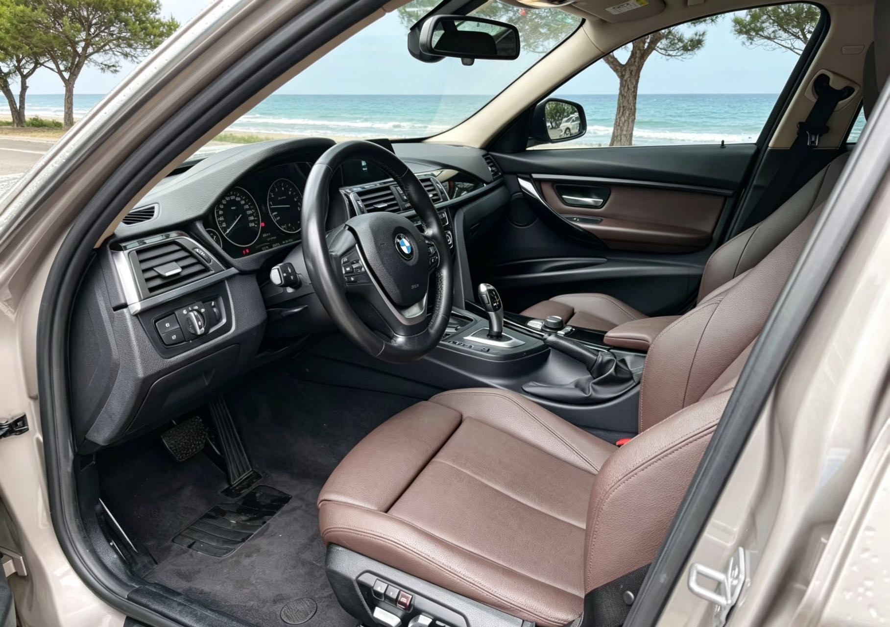 BMW 3 Series 2018 #6 BMW 3 Series 2018 car image #6