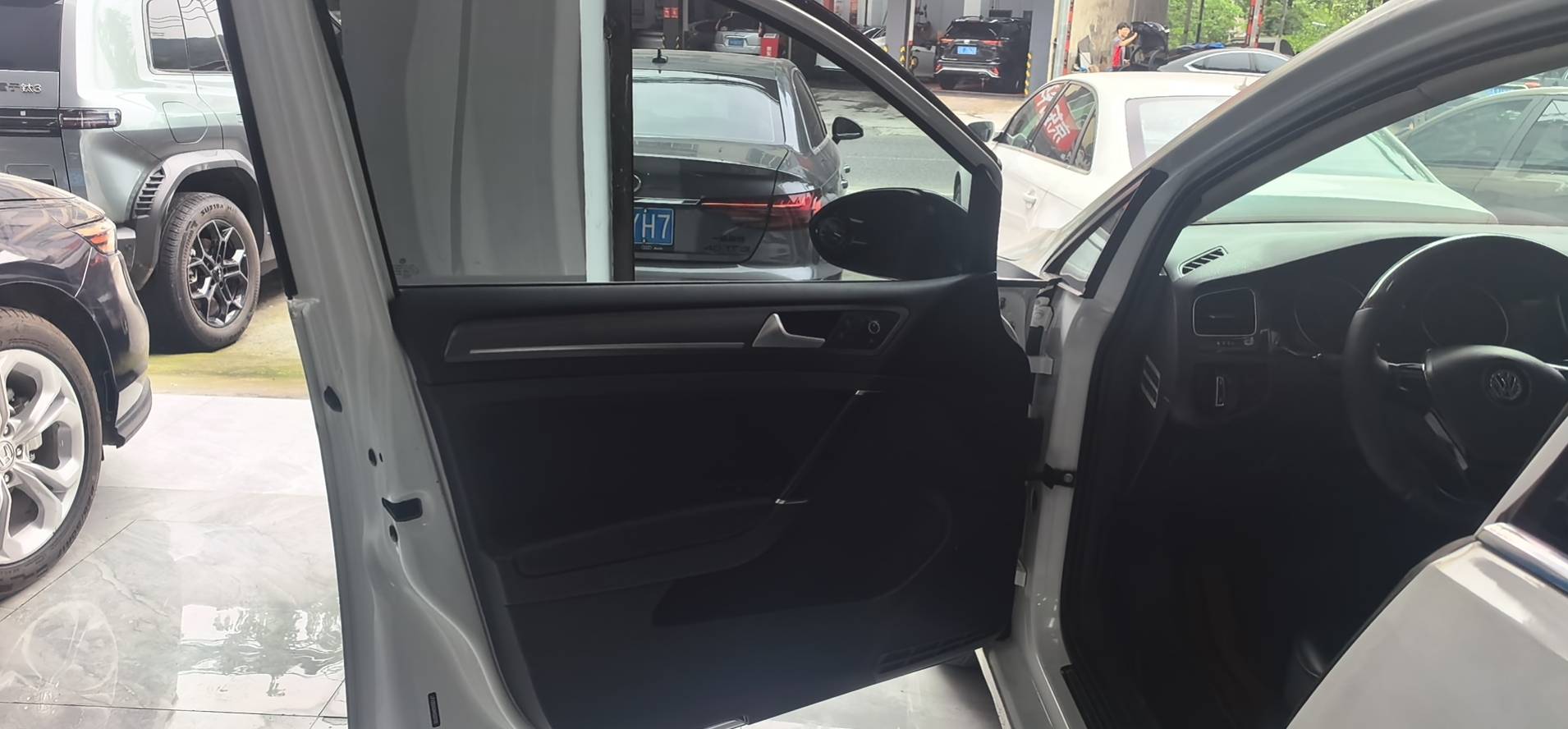 Volkswagen Golf 2017 #5 Volkswagen Golf 2017 car image #5