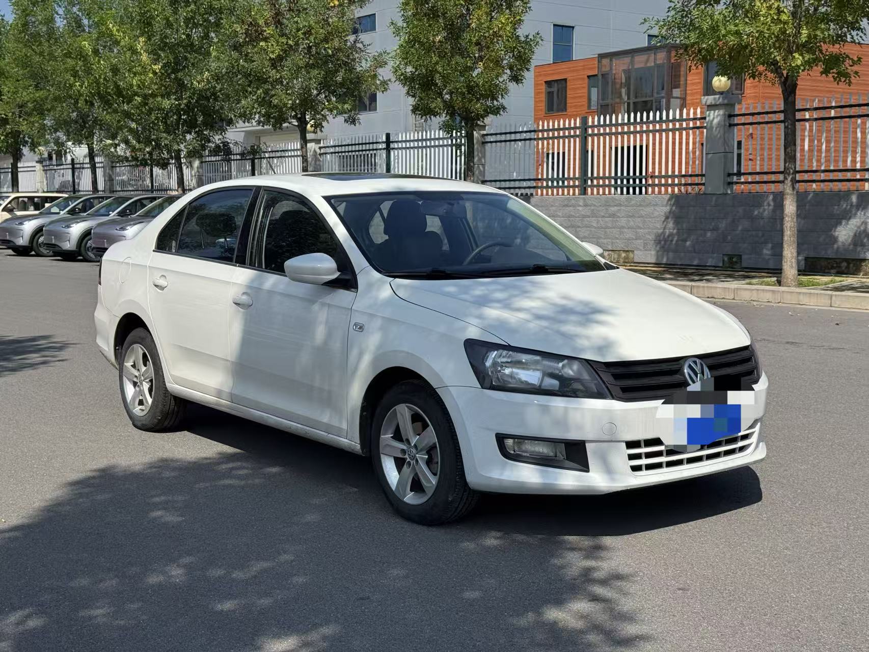 Volkswagen Santana 2015 #5 Volkswagen Santana 2015 car image #5