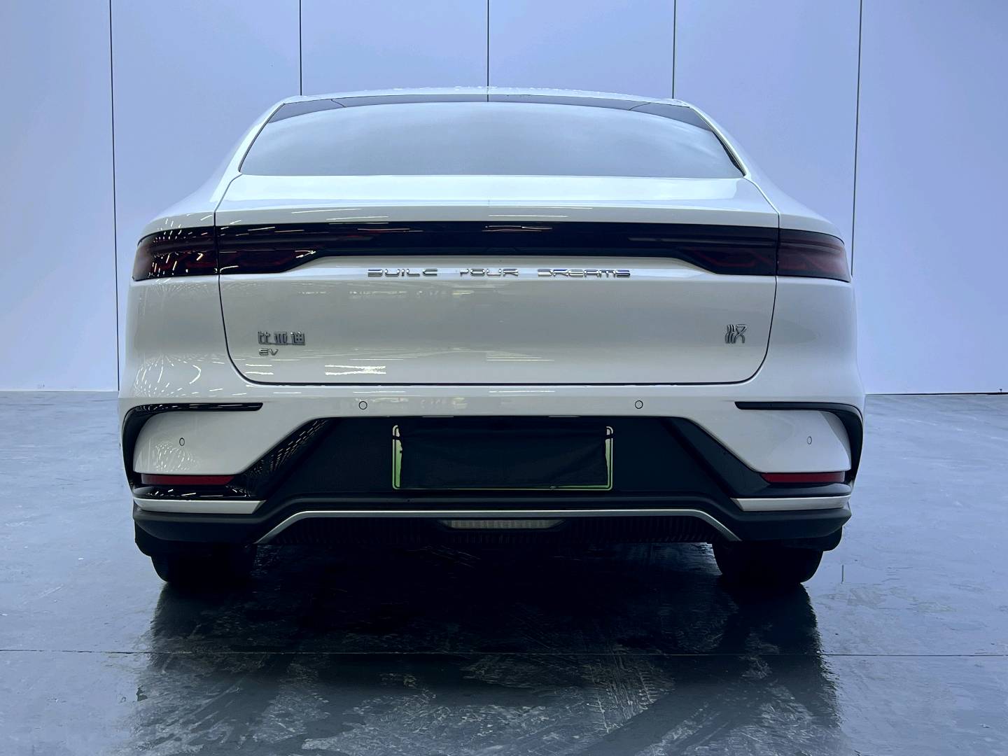 BYD Han 2024 car image #7