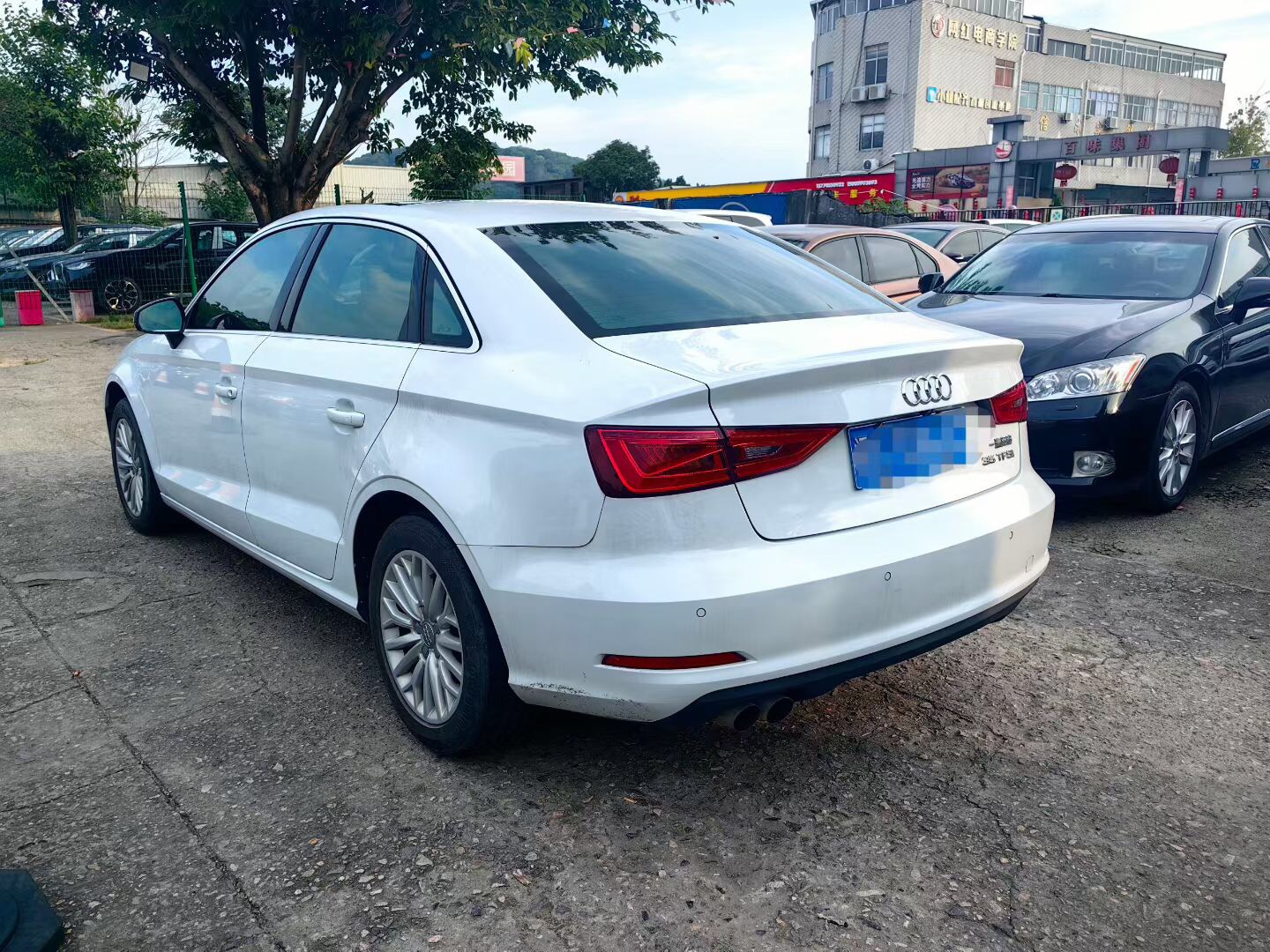 Audi A3 2016 car image #9