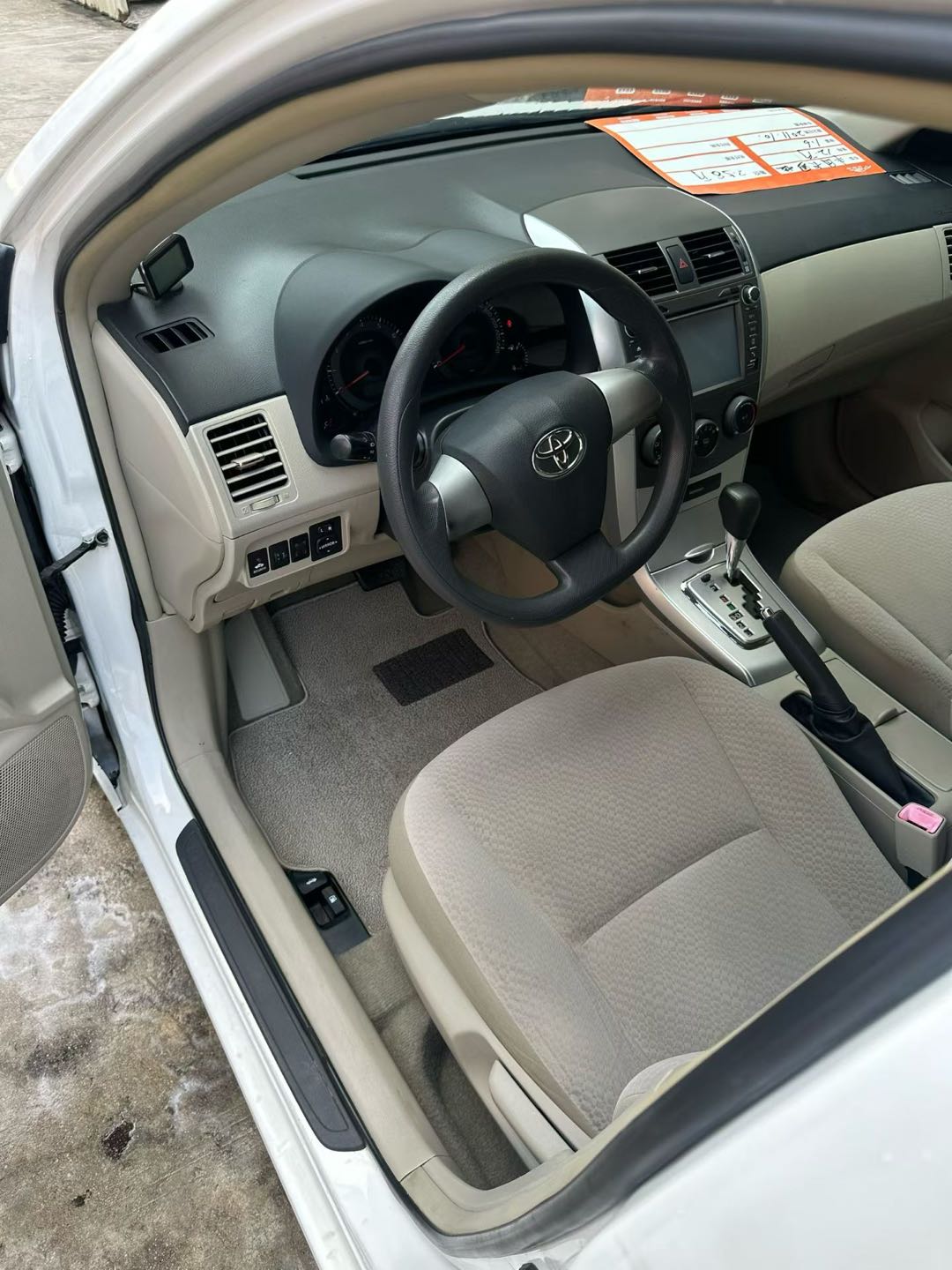 Toyota Corolla 2011 car image #5